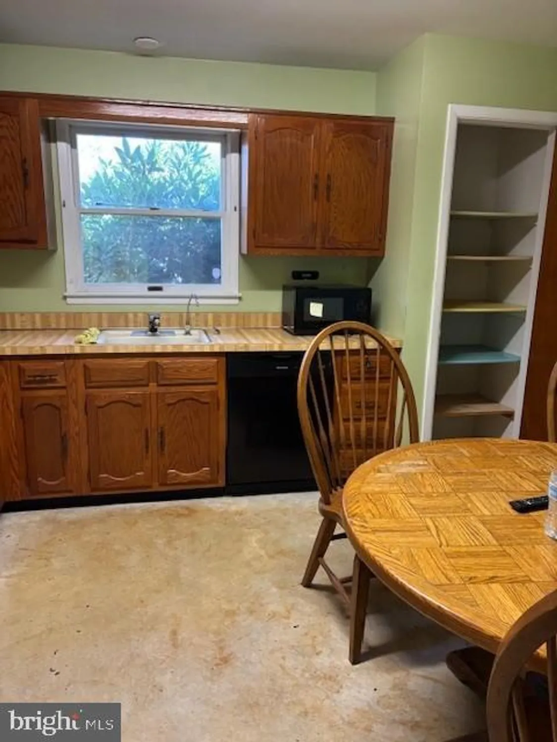 Property Slideshow image 3 of 18 | 10 acorn rd, Stafford Township, NJ, 08050