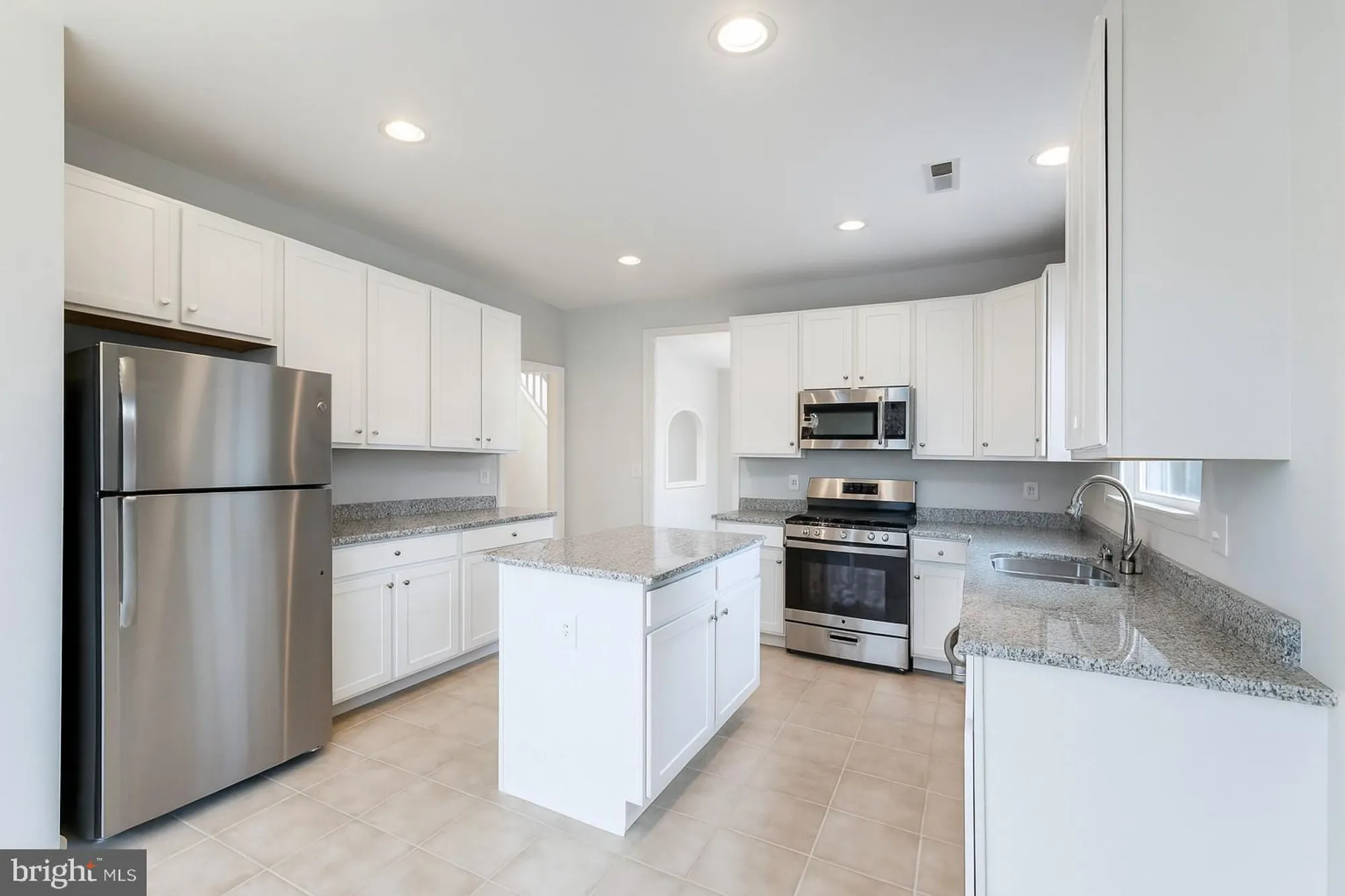 Property Slideshow image 40 of 64 | 6868 saddle run way, Gainesville, VA, 20155