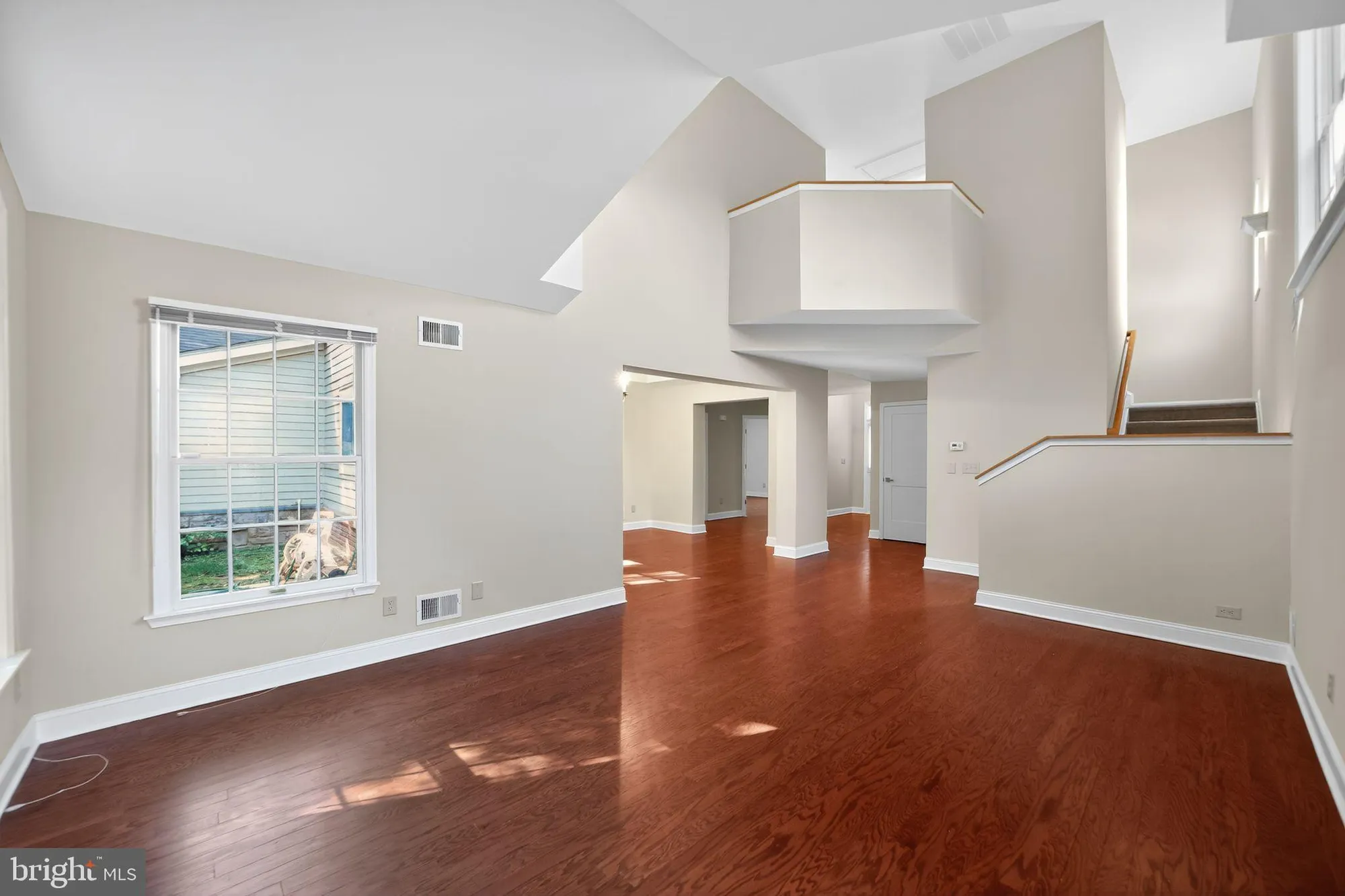 Property Slideshow image 12 of 31 | 6 conifer ct, Princeton, NJ, 08540