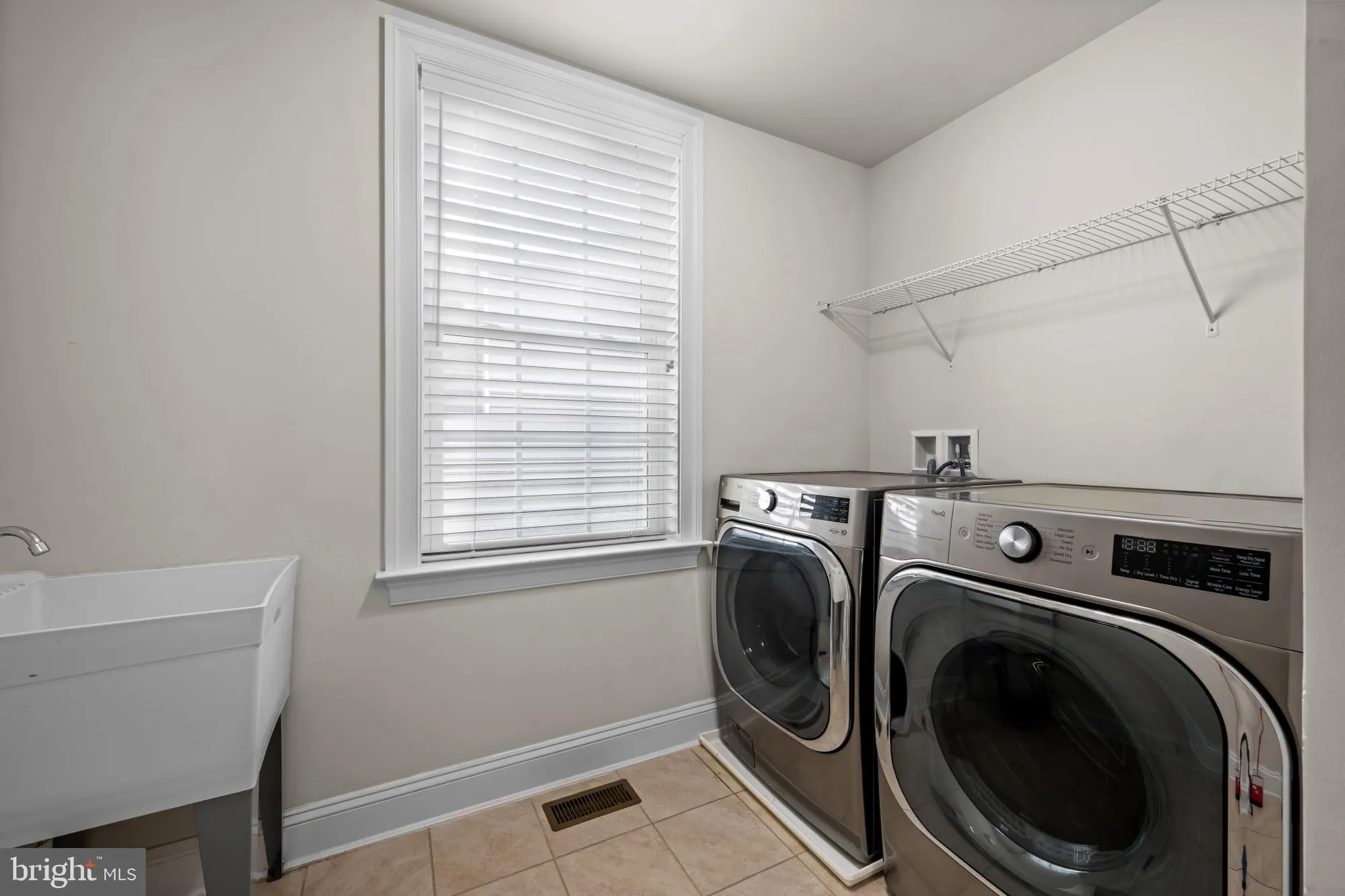 Property Slideshow image 39 of 68 | 2740 emma stone dr, Marriottsville, MD, 21104