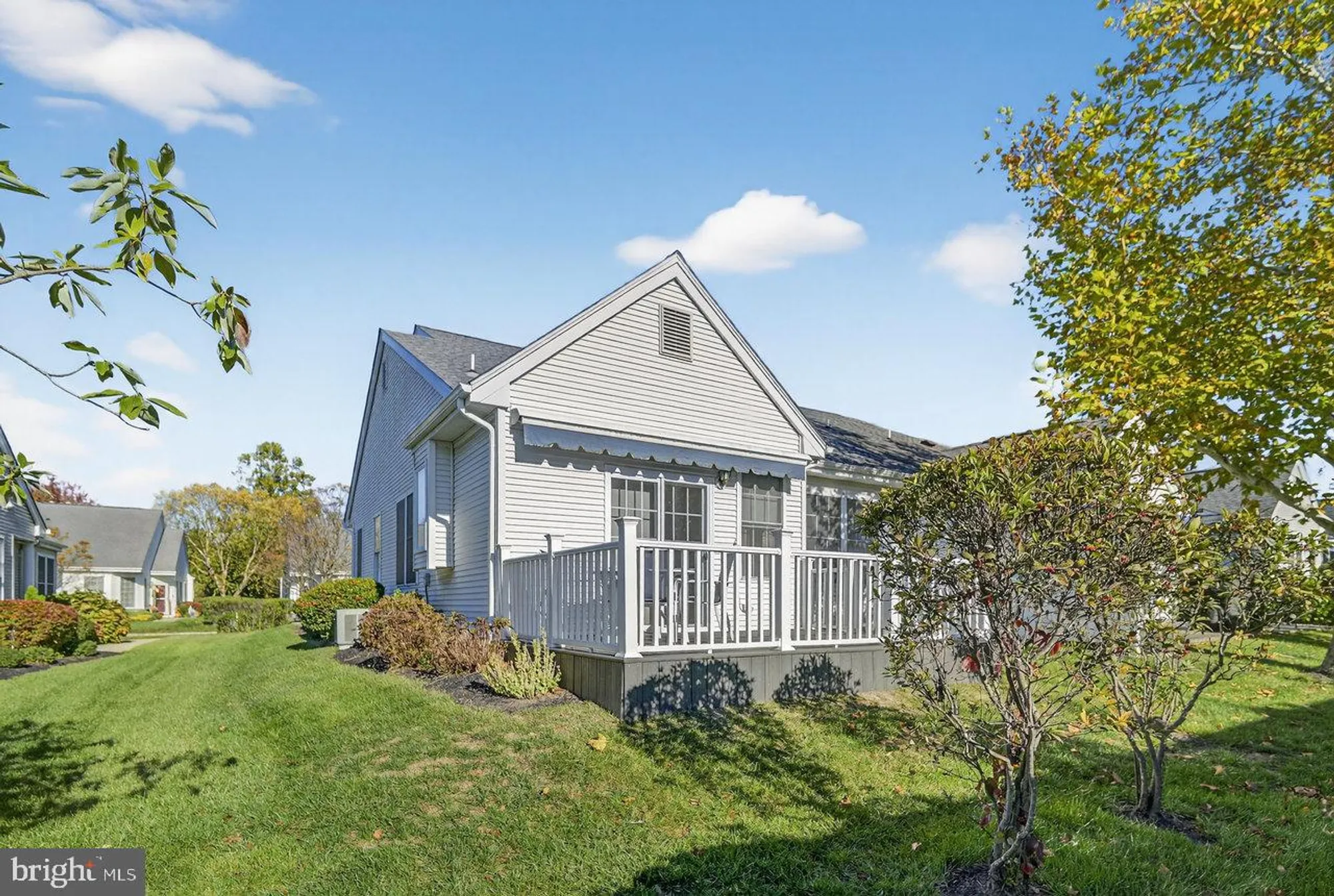 Property Slideshow image 21 of 24 | 147 burholme dr, Hamilton, NJ, 08691