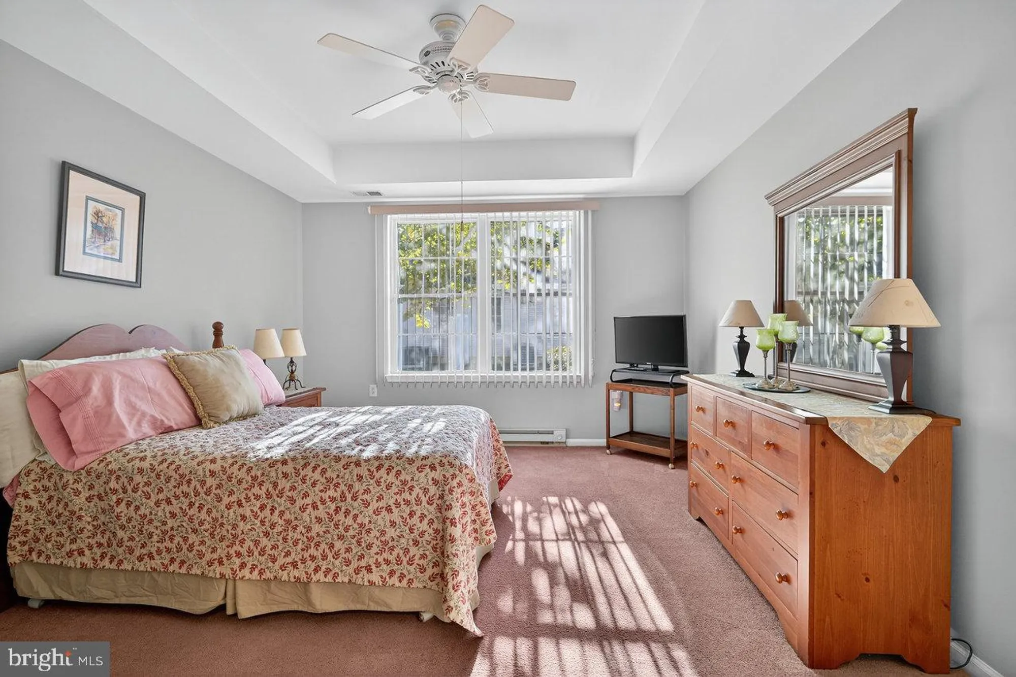 Property Slideshow image 15 of 24 | 147 burholme dr, Hamilton, NJ, 08691