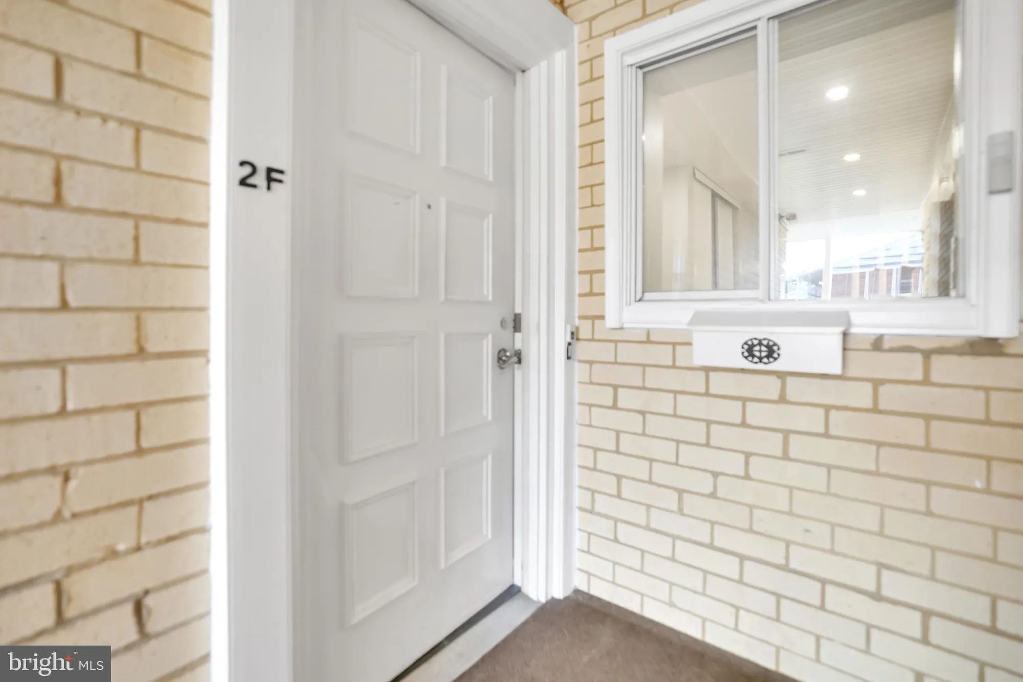 Property Slideshow image 18 of 27 | 15121 glade dr 13-2f, Silver Spring, MD, 20906