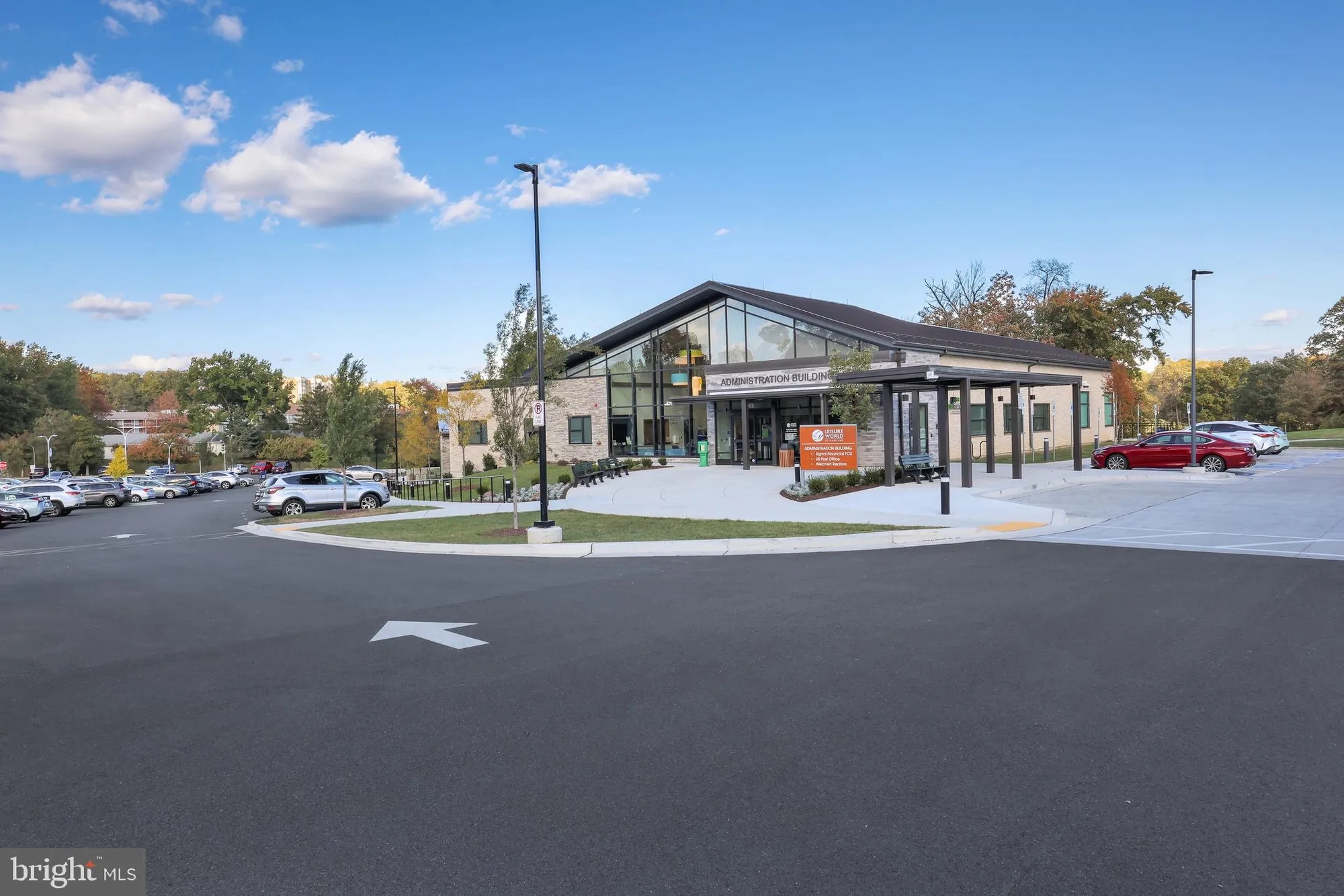 Property Slideshow image 25 of 27 | 15121 glade dr 13-2f, Silver Spring, MD, 20906