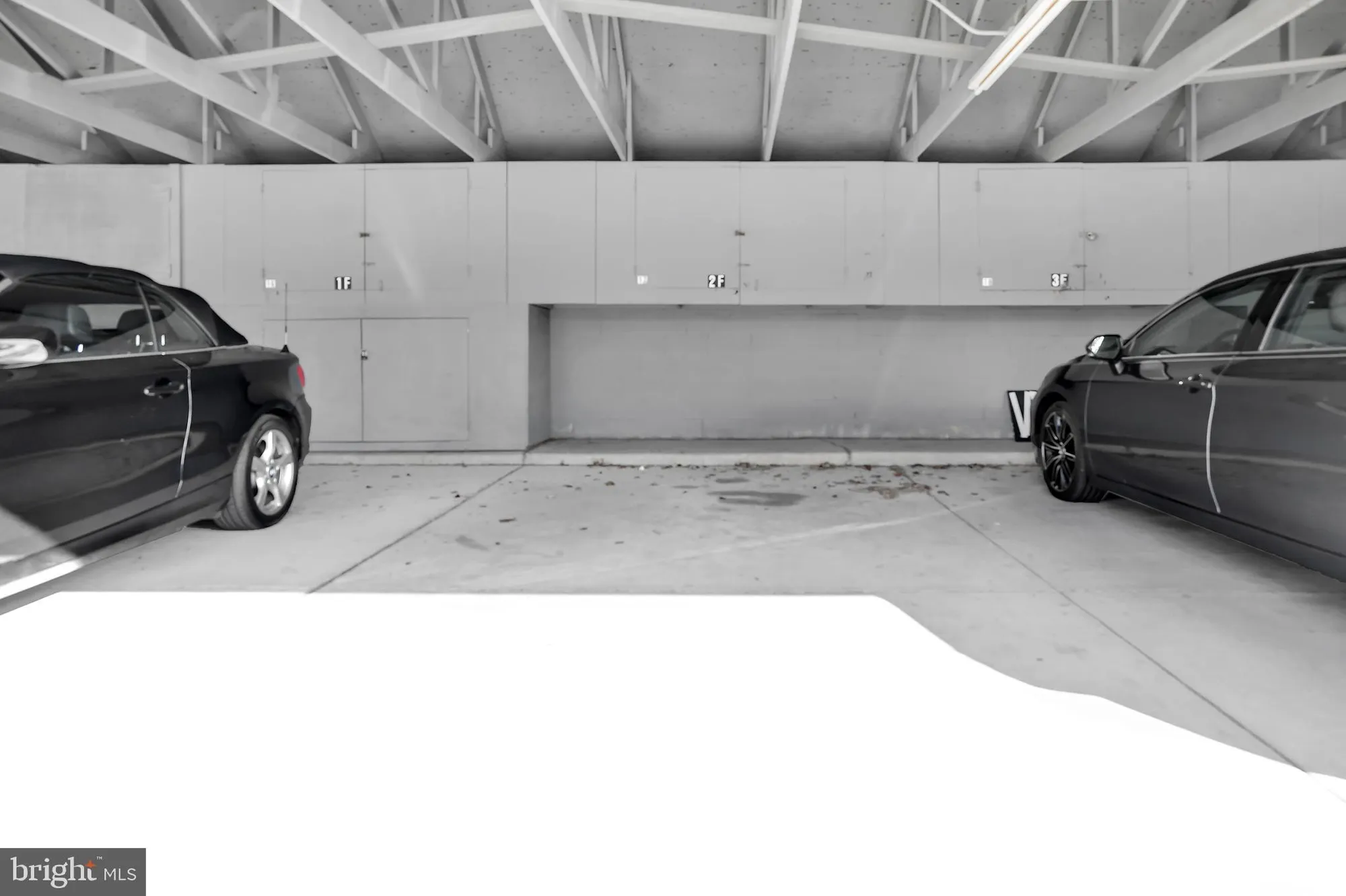 Property Slideshow image 20 of 27 | 15121 glade dr 13-2f, Silver Spring, MD, 20906