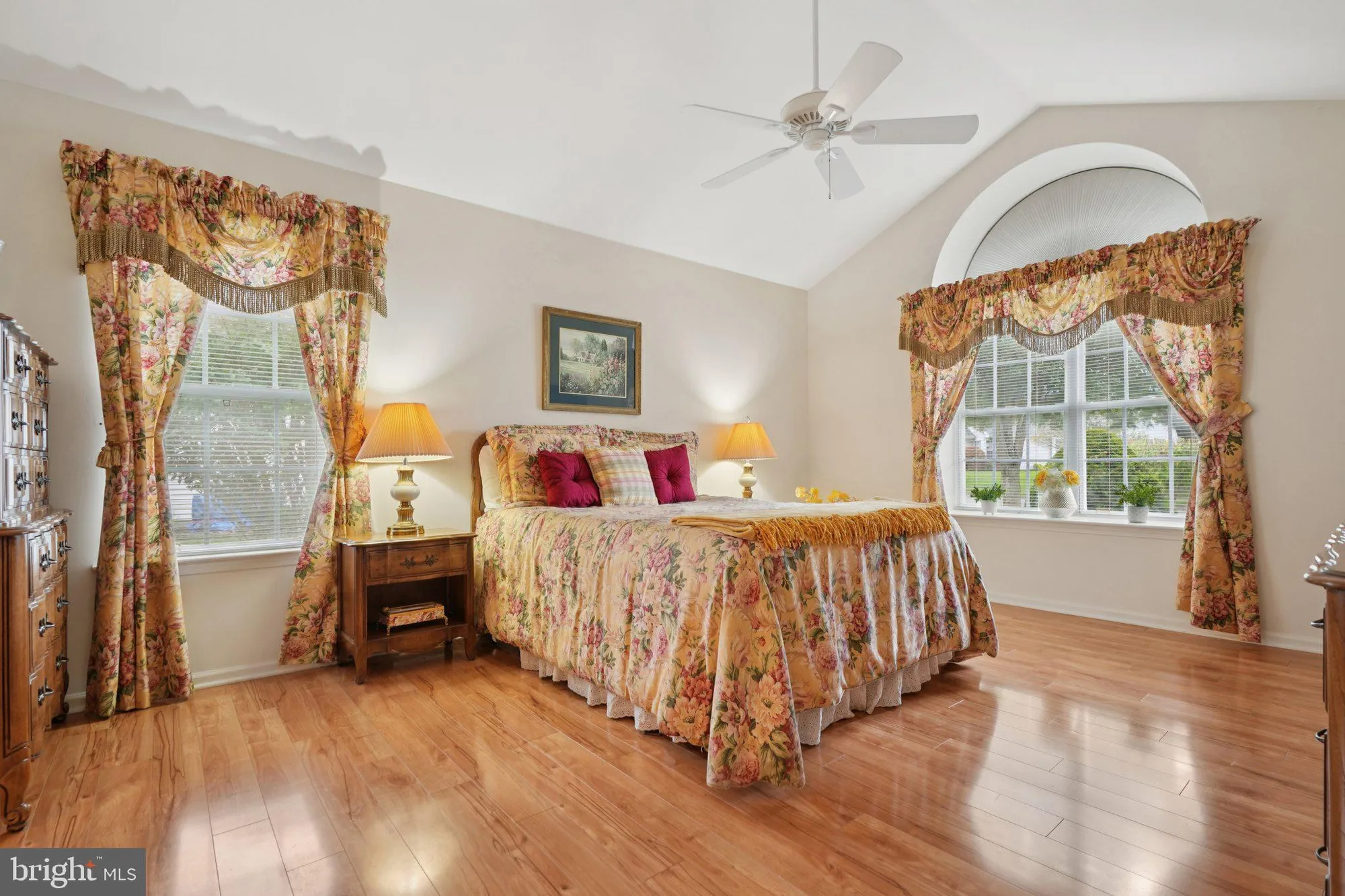 Property Slideshow image 19 of 41 | 2703 meadow lake dr, Toms River, NJ, 08755