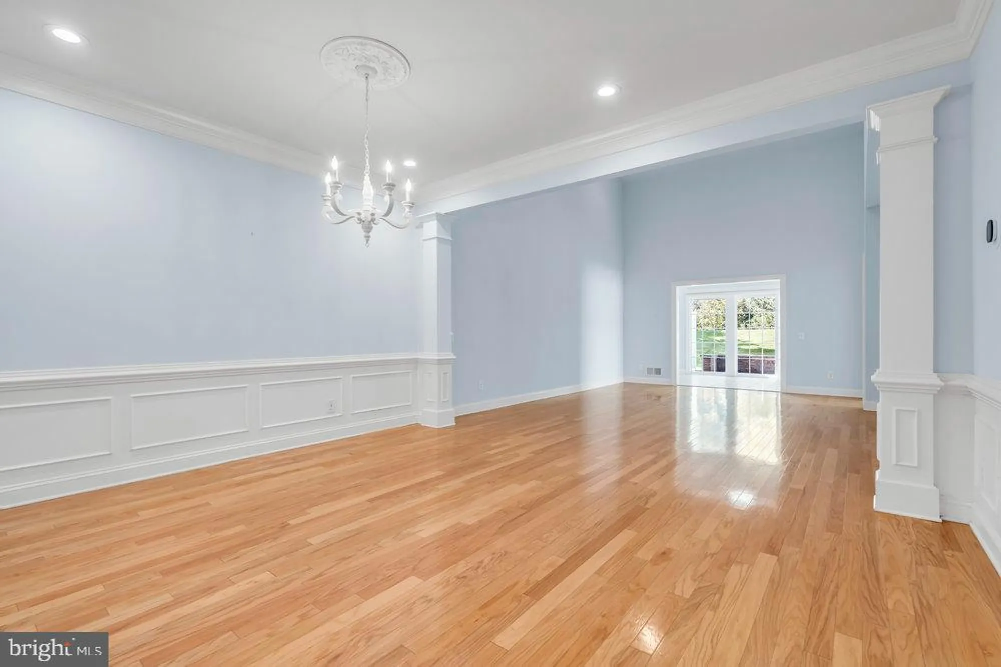 Property Slideshow image 10 of 31 | 239 sparrow dr, Hamilton, NJ, 08690