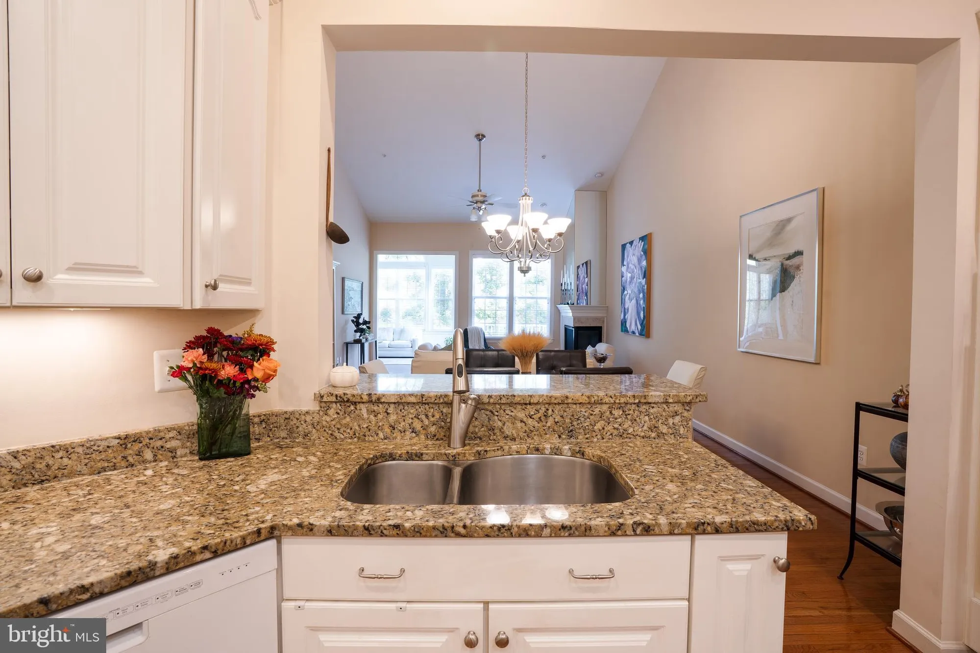 Property Slideshow image 18 of 56 | 12022 windsor moss 102, Ellicott City, MD, 21042