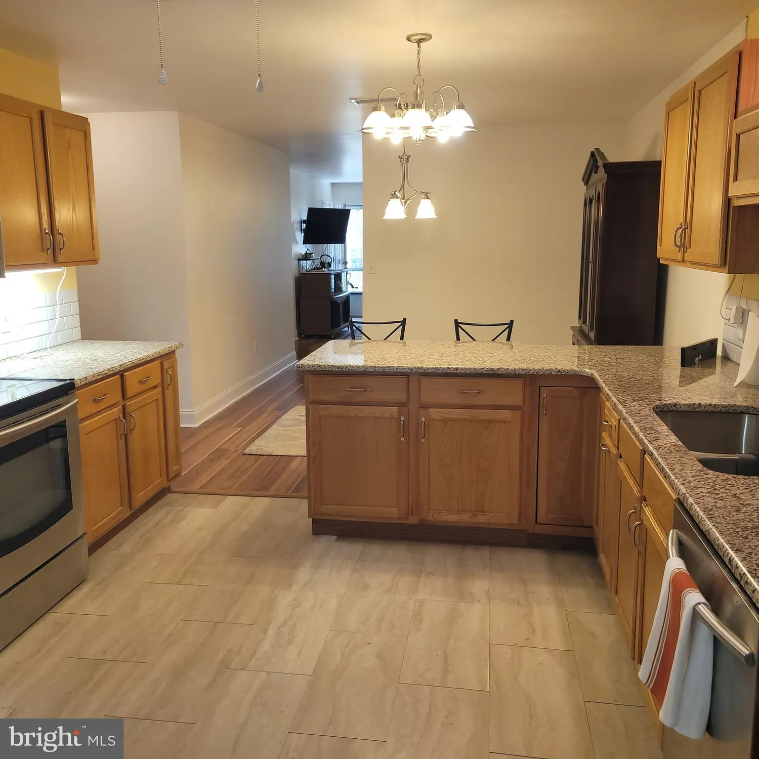 Property Slideshow image 7 of 26 | 108 w harmony dr # 106, Pottstown, PA, 19464