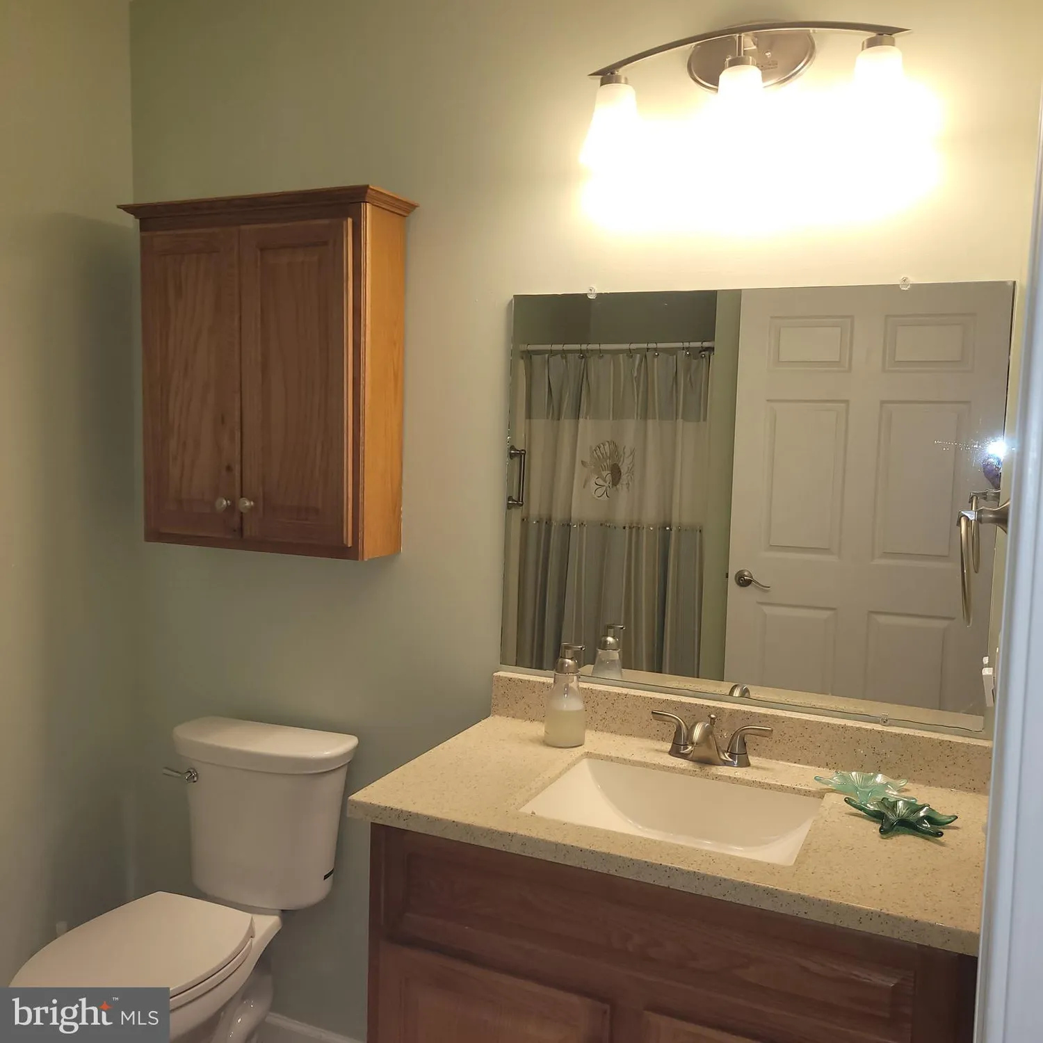 Property Slideshow image 21 of 26 | 108 w harmony dr # 106, Pottstown, PA, 19464