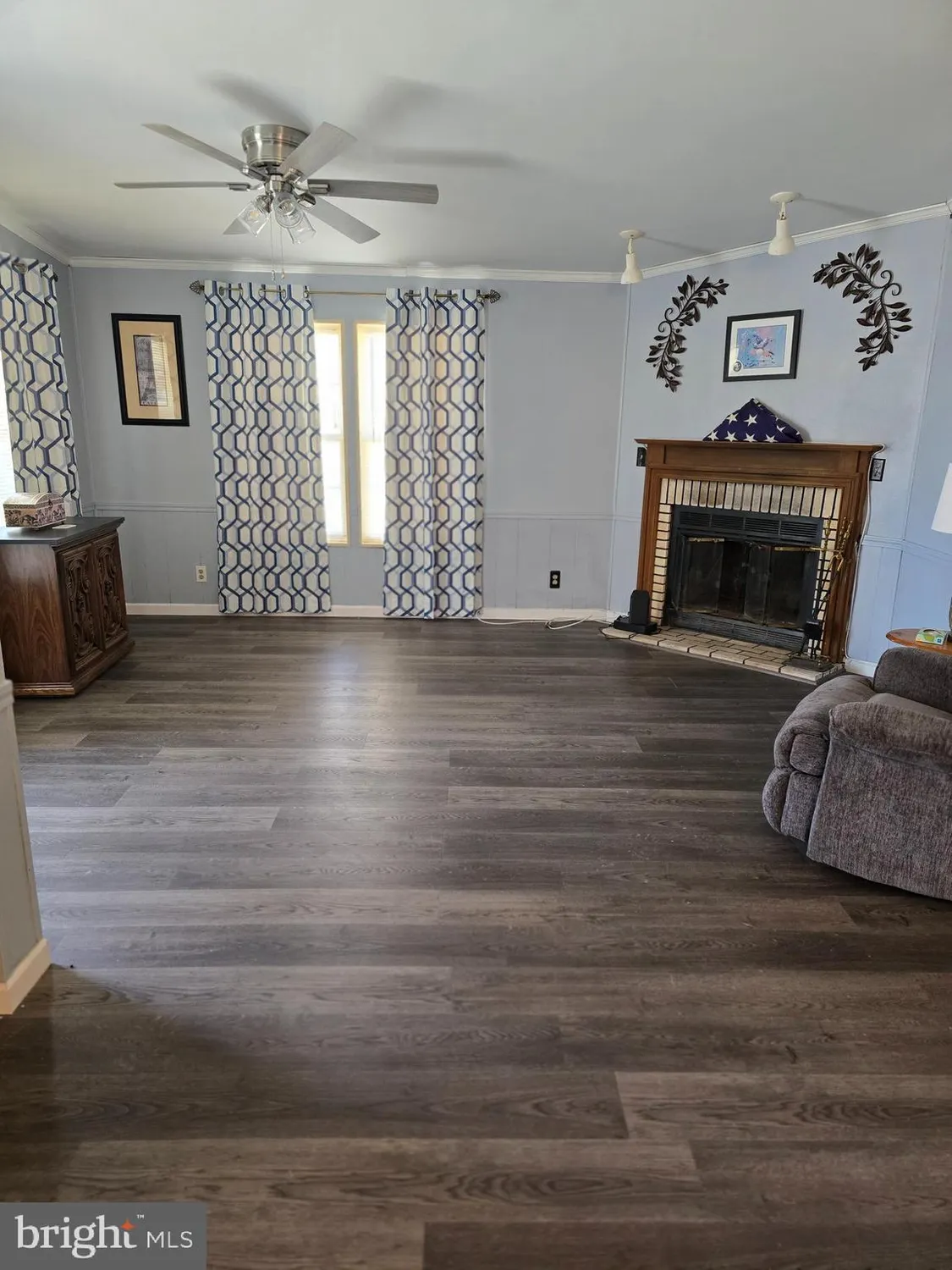 Property Slideshow image 2 of 21 | 43 hickory ln, Mays Landing, NJ, 08330