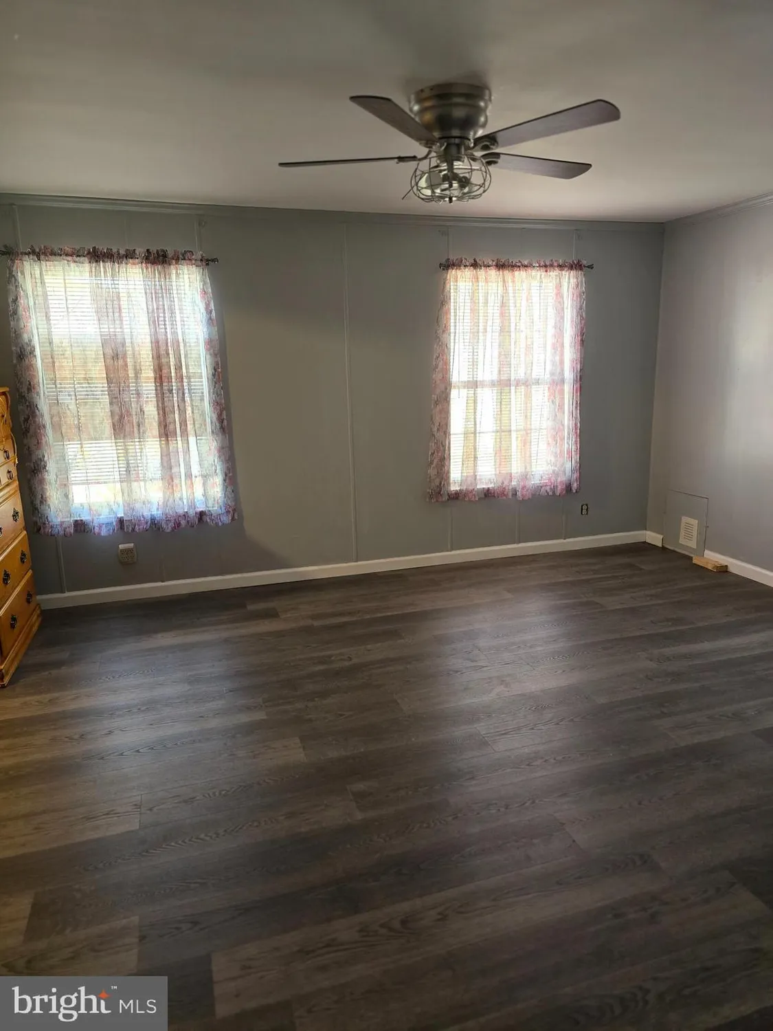 Property Slideshow image 17 of 21 | 43 hickory ln, Mays Landing, NJ, 08330