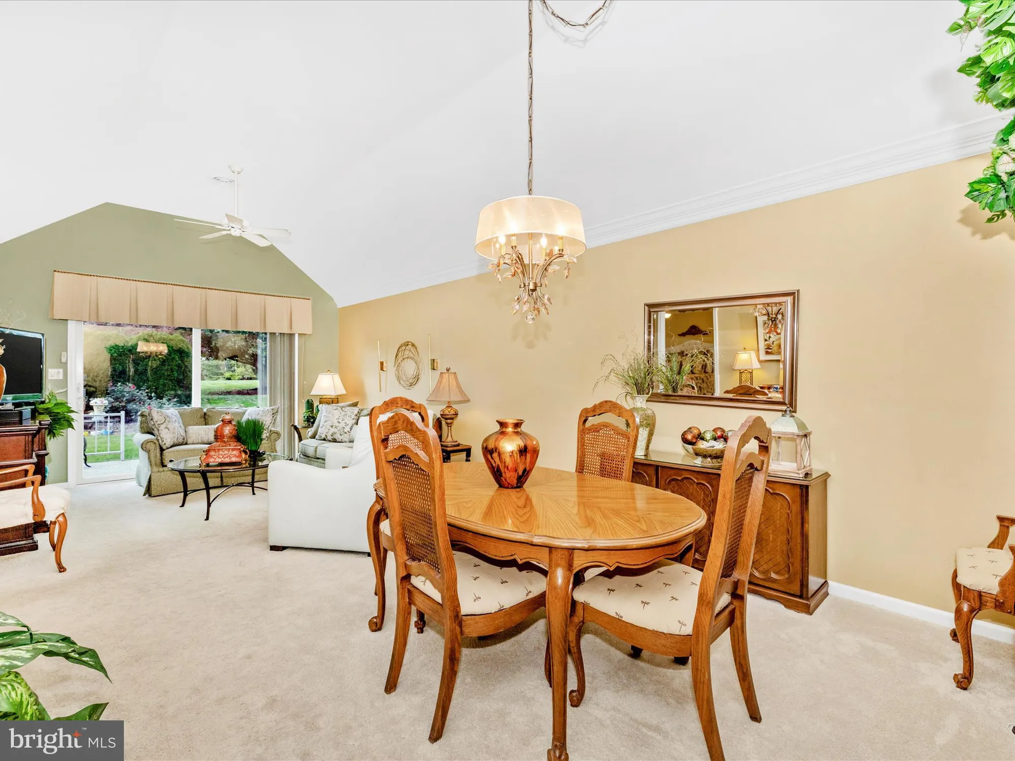 Property Slideshow image 18 of 52 | 2375 aronimink cir, Fayetteville, PA, 17222