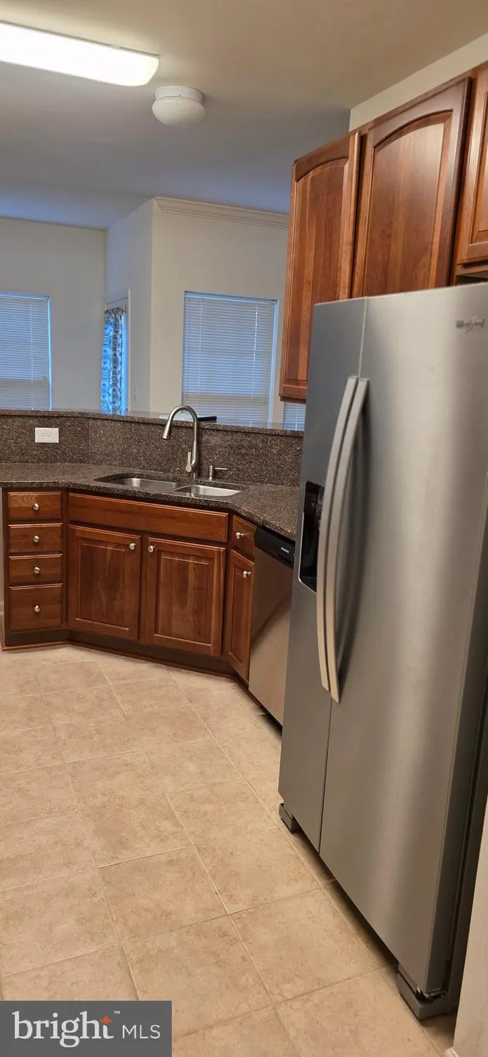 Property Slideshow image 6 of 14 | 1014 samantha ln apt 102, Odenton, MD, 21113