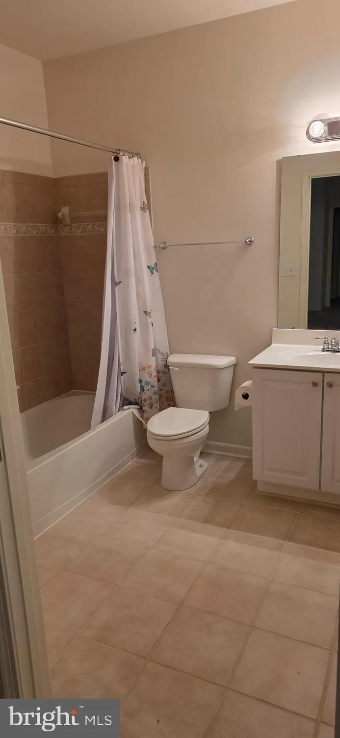 Property Slideshow image 13 of 14 | 1014 samantha ln apt 102, Odenton, MD, 21113