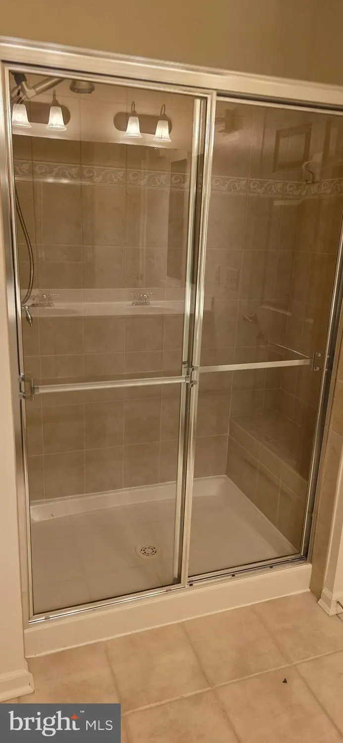 Property Slideshow image 10 of 14 | 1014 samantha ln apt 102, Odenton, MD, 21113