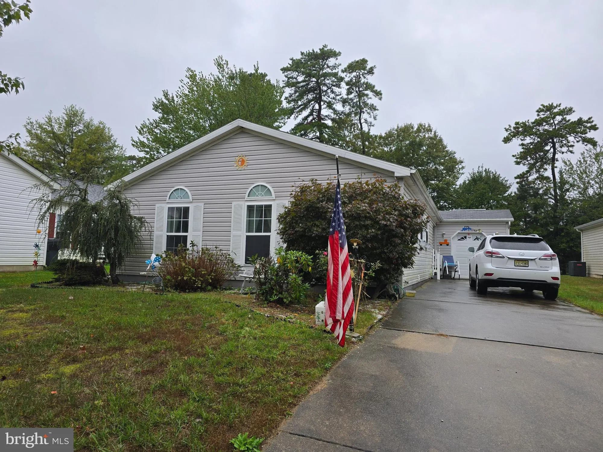 Property Slideshow image 1 of 5 | 134 glen eagles ct, Mays Landing, NJ, 08330