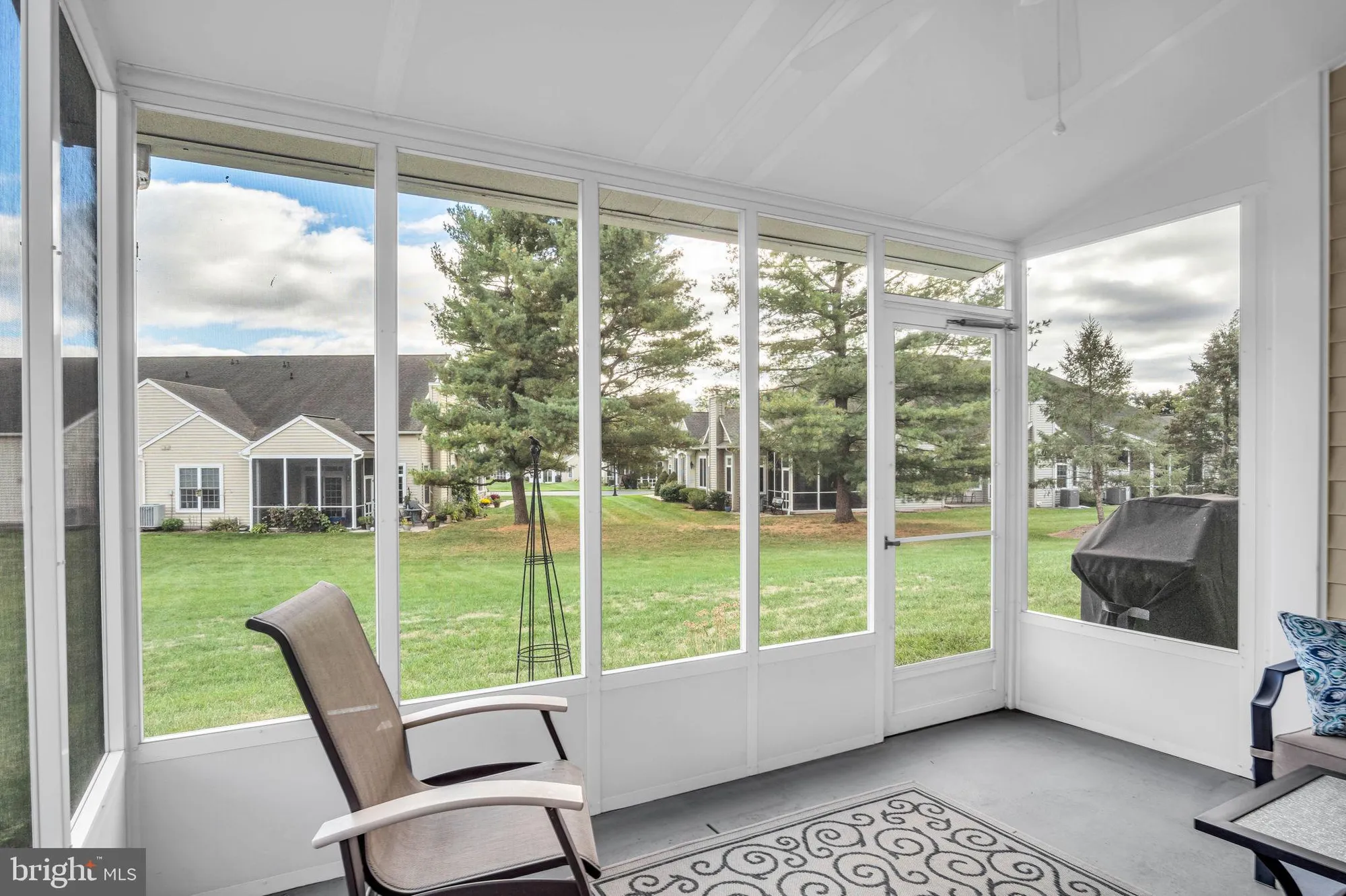Property Slideshow image 26 of 33 | 110 bluebell dr, Mechanicsburg, PA, 17050