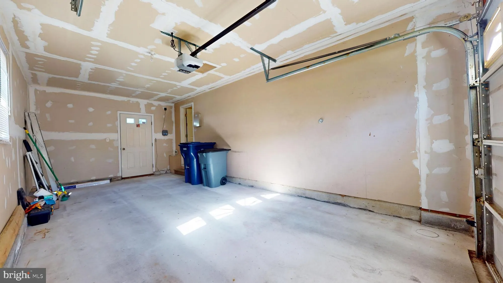 Property Slideshow image 21 of 39 | 72 knollwood dr, Mays Landing, NJ, 08330