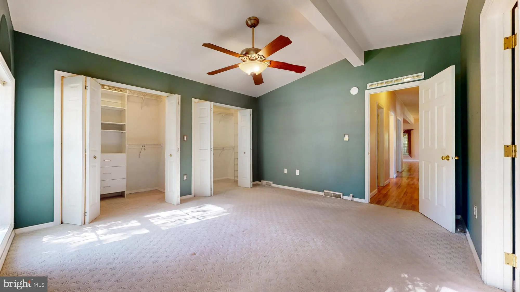 Property Slideshow image 15 of 39 | 72 knollwood dr, Mays Landing, NJ, 08330