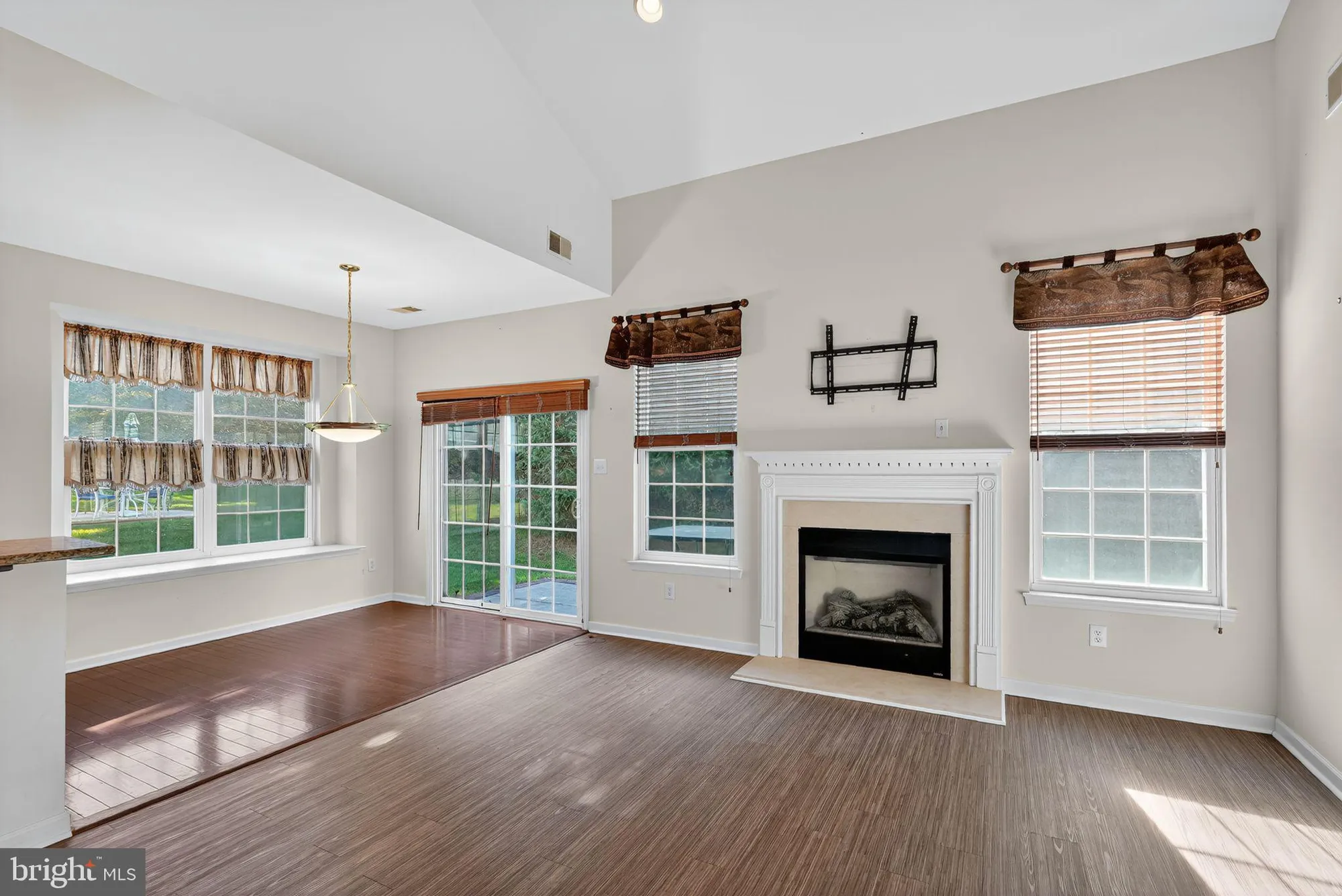 Property Slideshow image 12 of 21 | 137 stoyer rd, Coatesville, PA, 19320