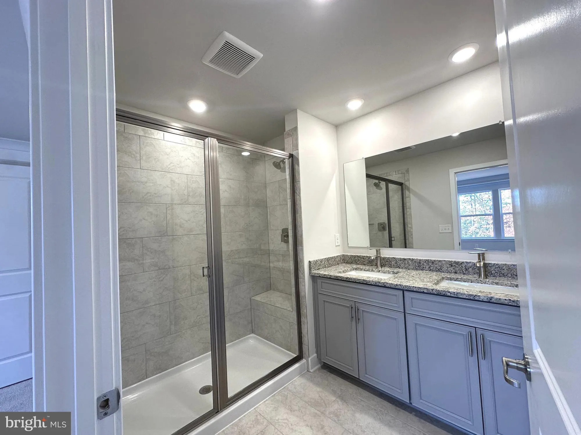 Property Slideshow image 22 of 39 | 1206 crested wood dr, Laurel, MD, 20724