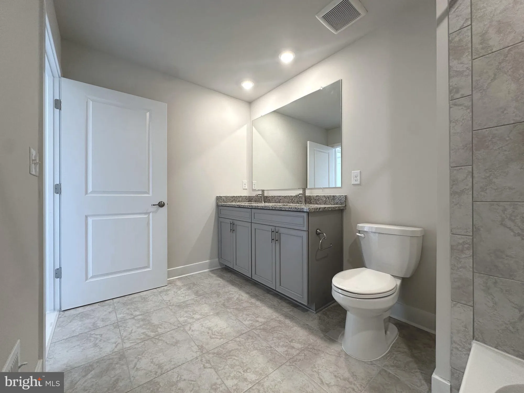 Property Slideshow image 35 of 39 | 1206 crested wood dr, Laurel, MD, 20724