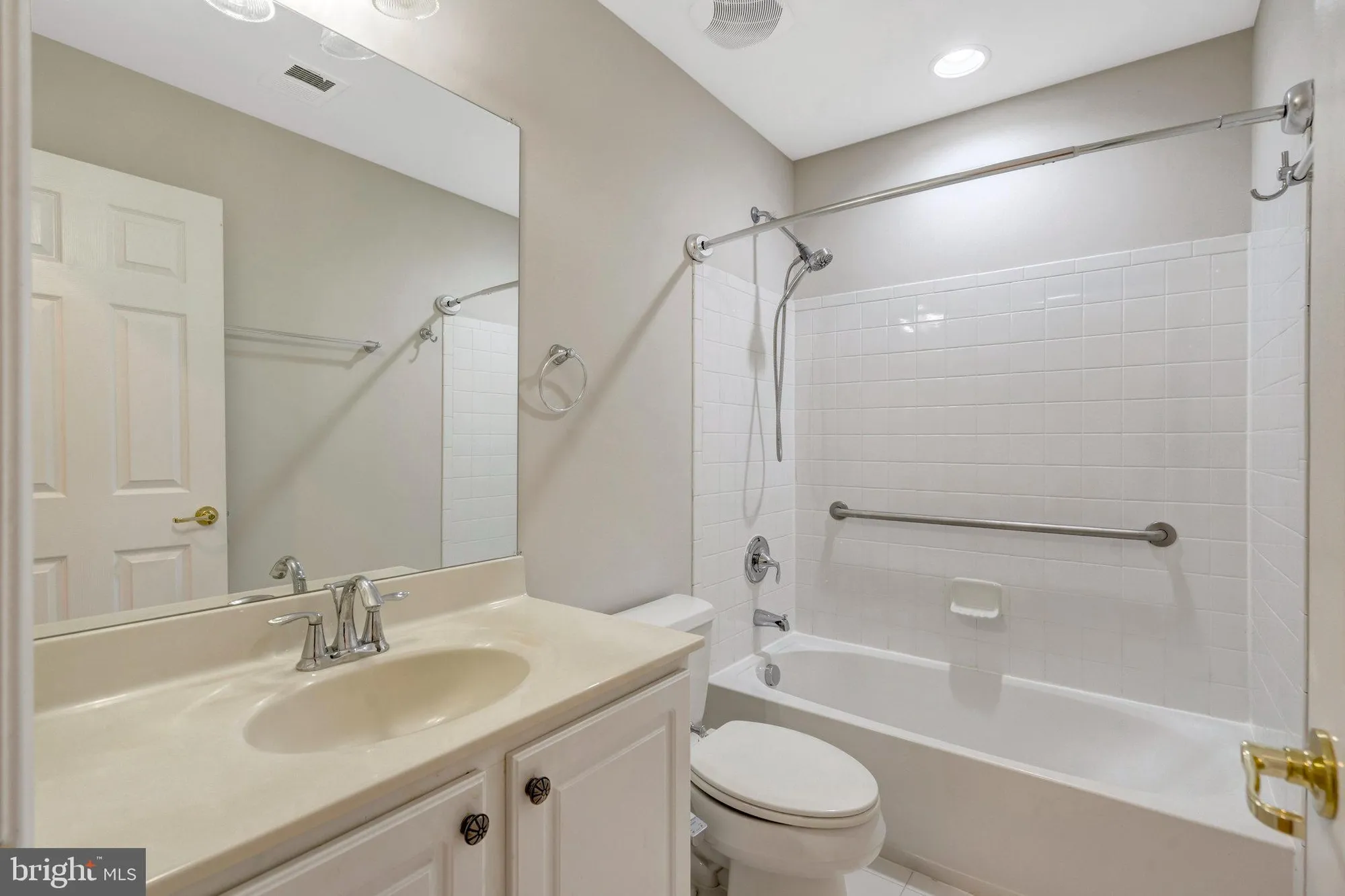 Property Slideshow image 18 of 21 | 6159 ferrier ct, Gainesville, VA, 20155