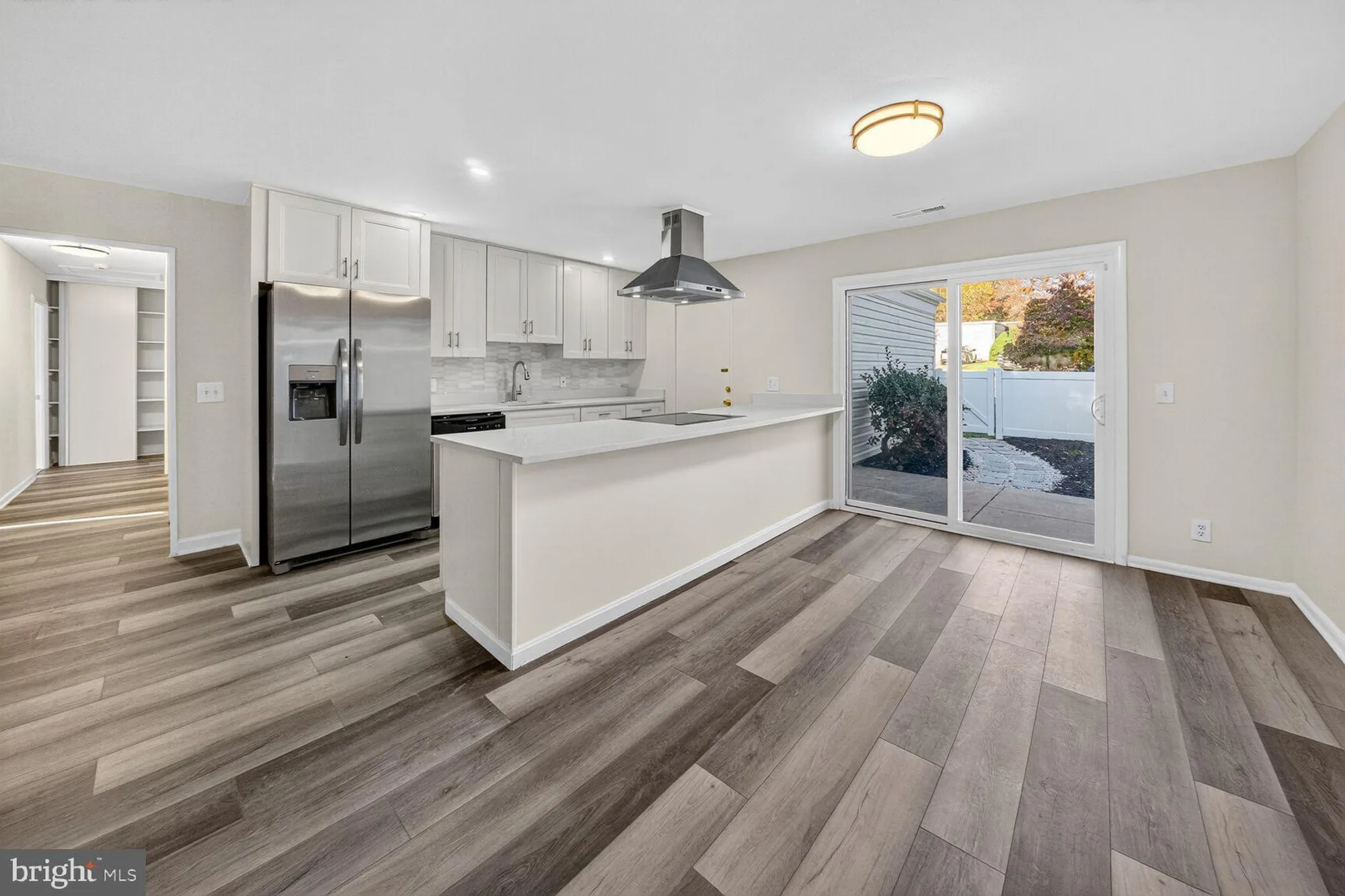 Property Slideshow image 8 of 22 | 14507 elmhan ct # 182-b, Silver Spring, MD, 20906