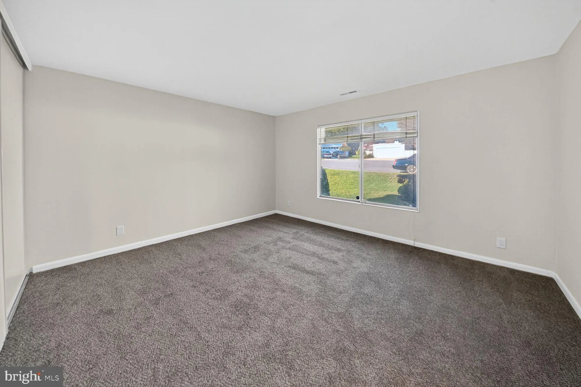 Property Slideshow image 18 of 22 | 14507 elmhan ct # 182-b, Silver Spring, MD, 20906