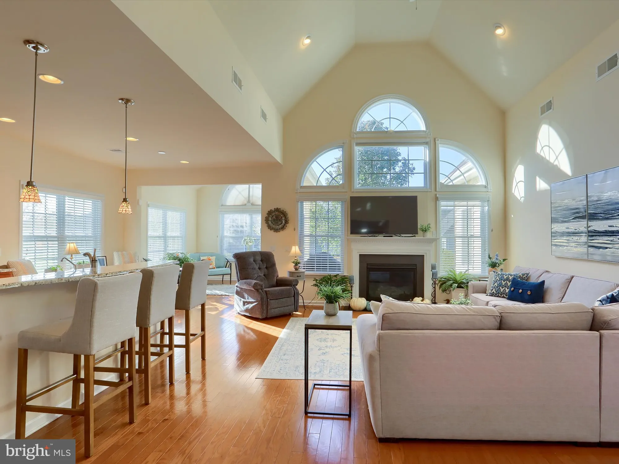 Property Slideshow image 11 of 37 | 86 presidents dr, Mechanicsburg, PA, 17050