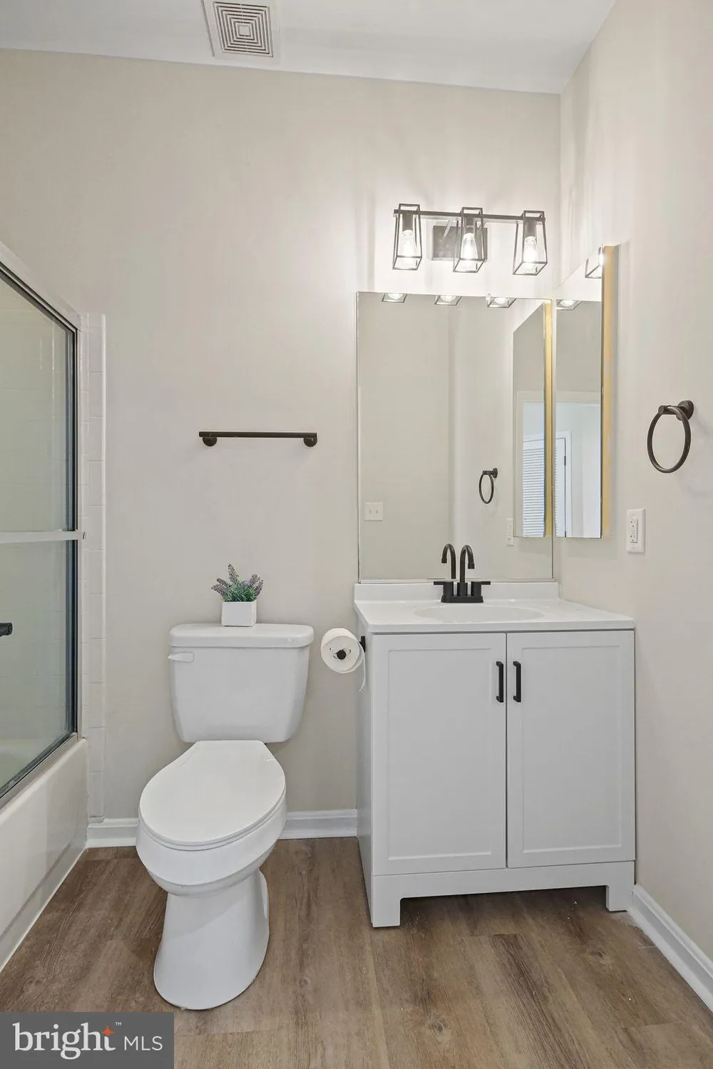 Property Slideshow image 28 of 69 | 13502 leesburg pl, Upper Marlboro, MD, 20774