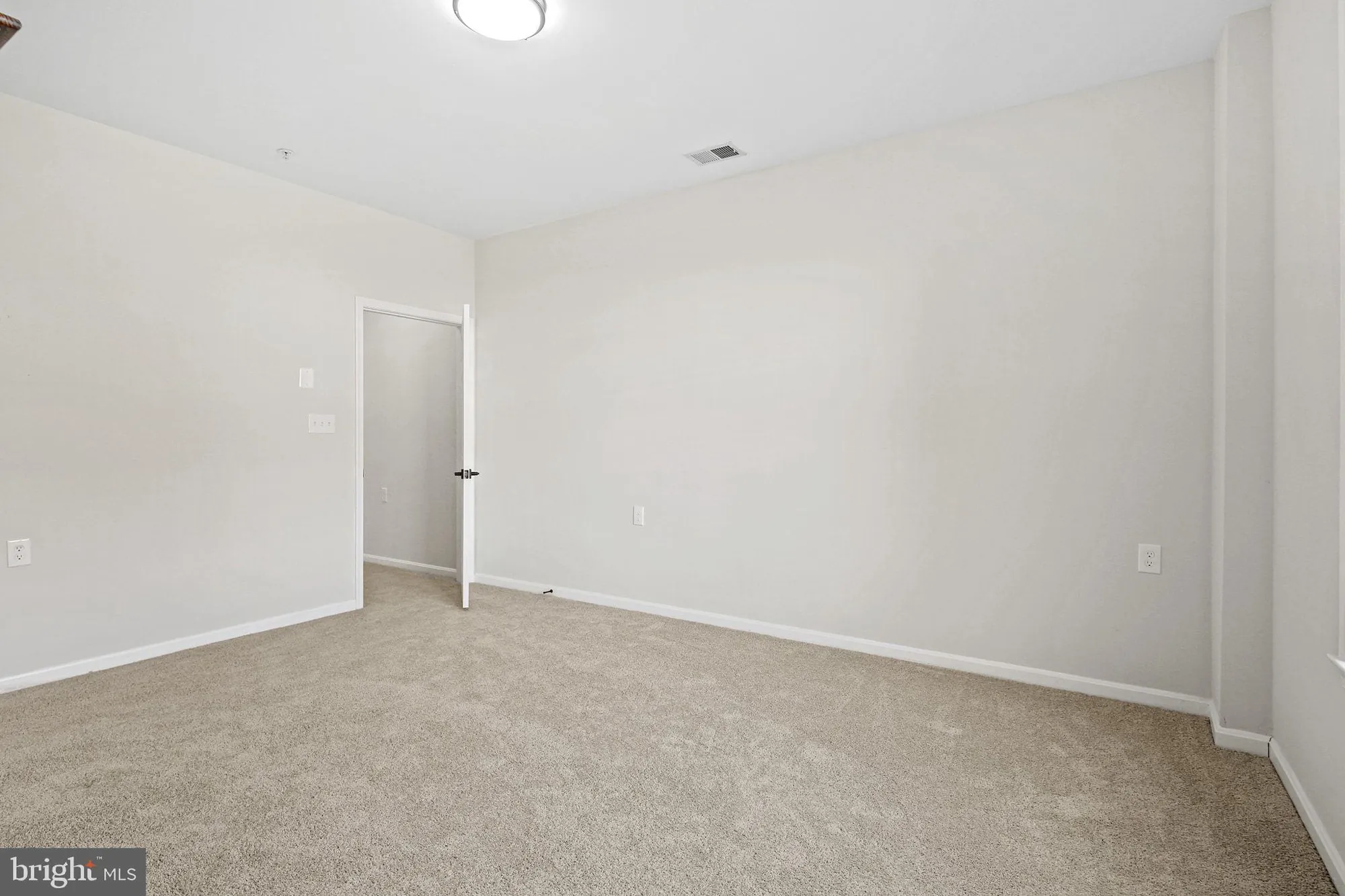 Property Slideshow image 24 of 69 | 13502 leesburg pl, Upper Marlboro, MD, 20774