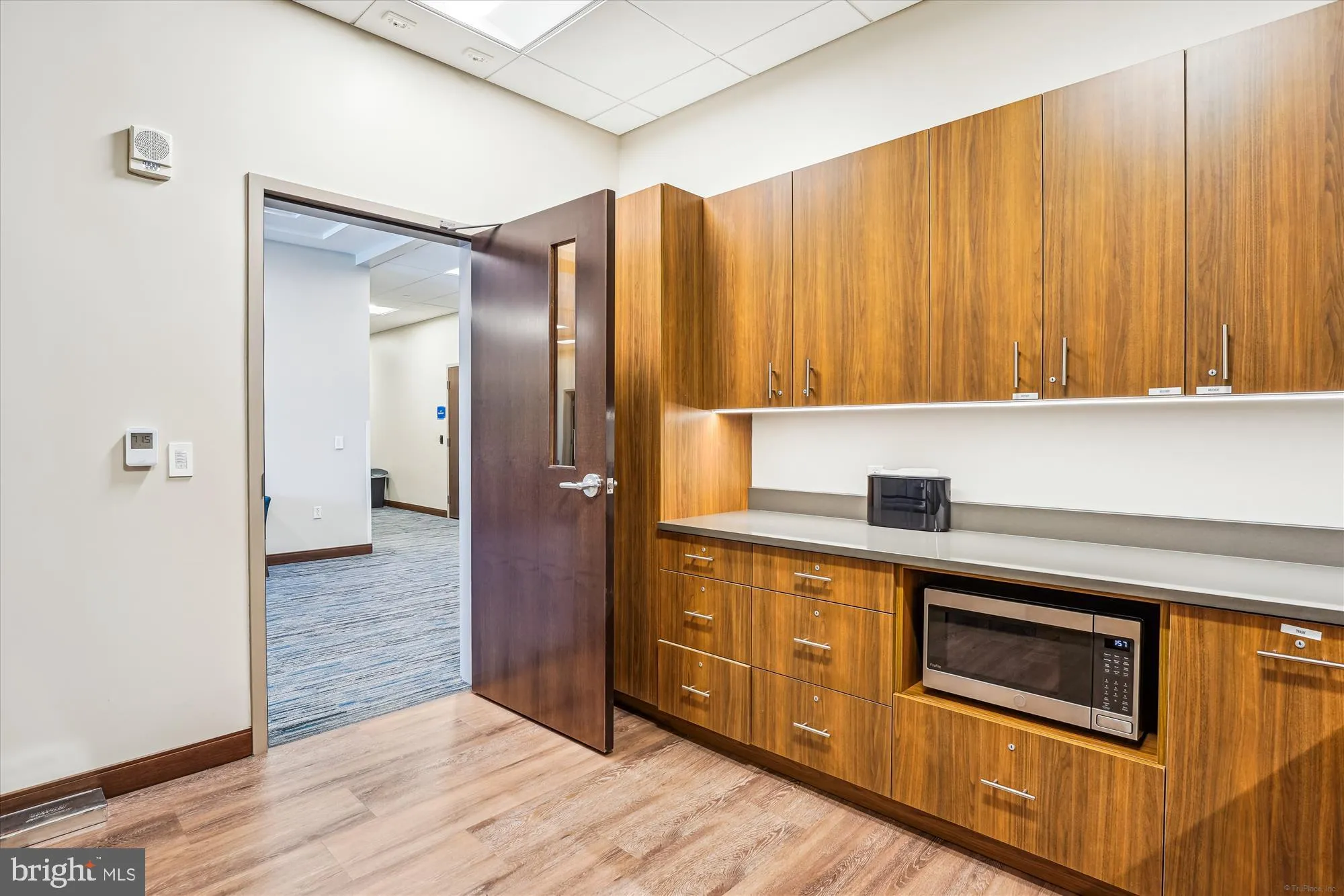 Property Slideshow image 63 of 70 | 3005 s leisure world blvd 802, Silver Spring, MD, 20906