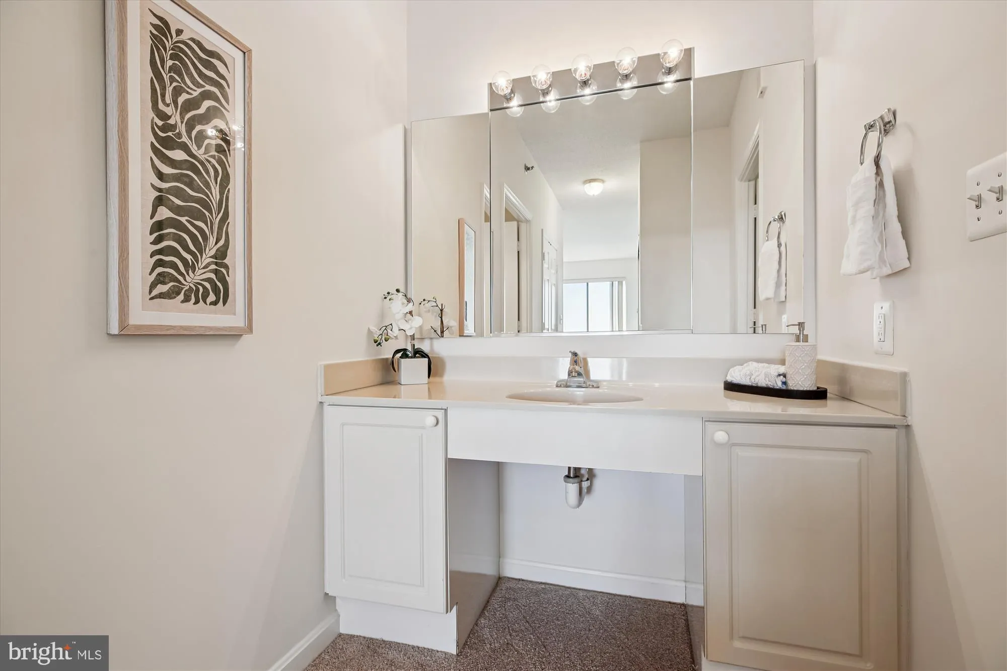 Property Slideshow image 32 of 70 | 3005 s leisure world blvd 802, Silver Spring, MD, 20906