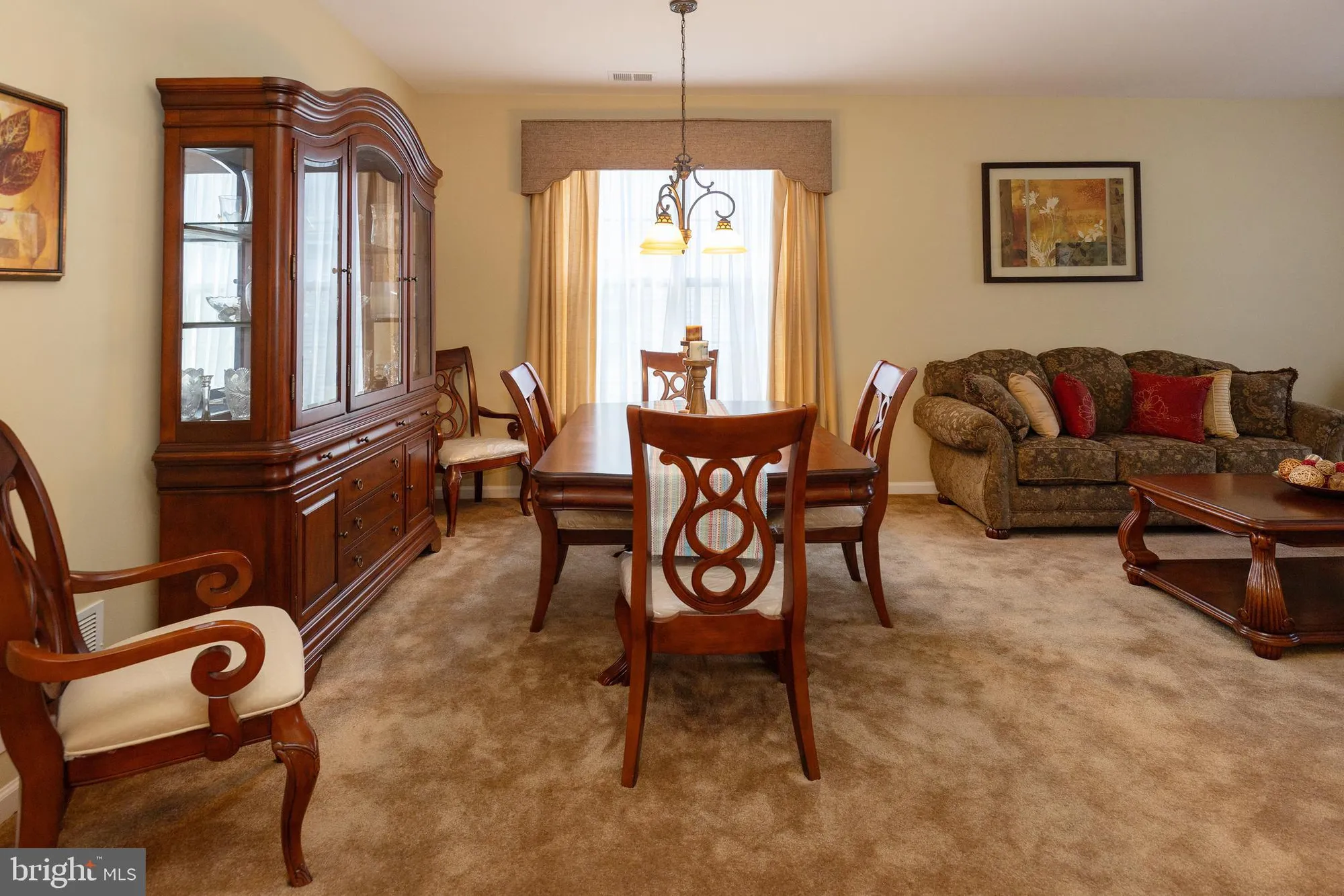 Property Slideshow image 8 of 37 | 22 shelly st, Sicklerville, NJ, 08081