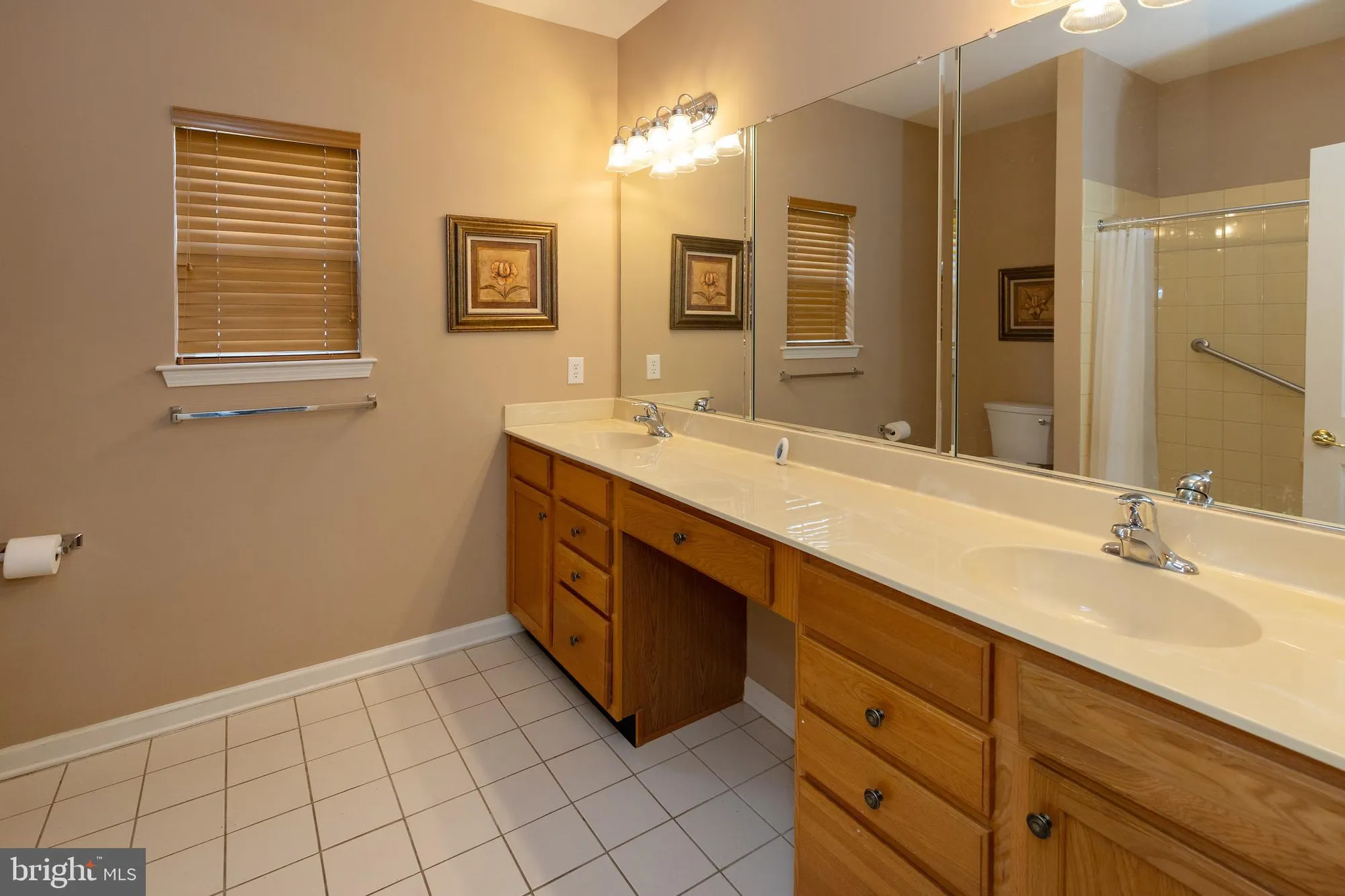 Property Slideshow image 26 of 37 | 22 shelly st, Sicklerville, NJ, 08081