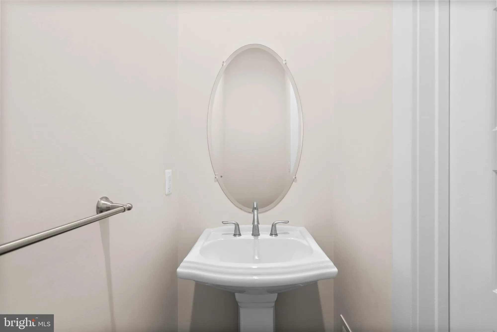 Property Slideshow image 17 of 52 | 3035 woodchuck way, Odenton, MD, 21113