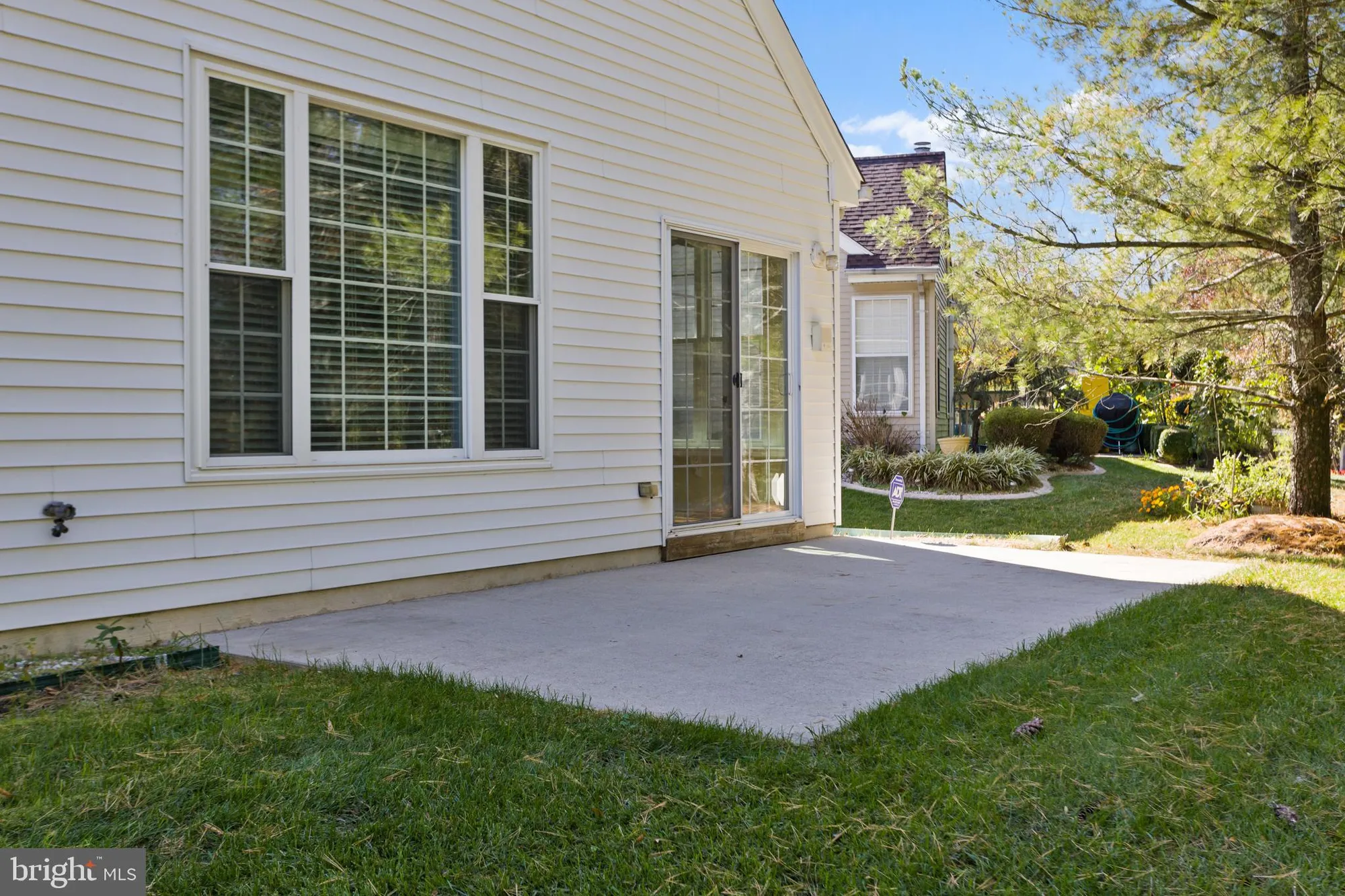 Property Slideshow image 19 of 26 | 51 honey flower dr, Bordentown Township, NJ, 08620