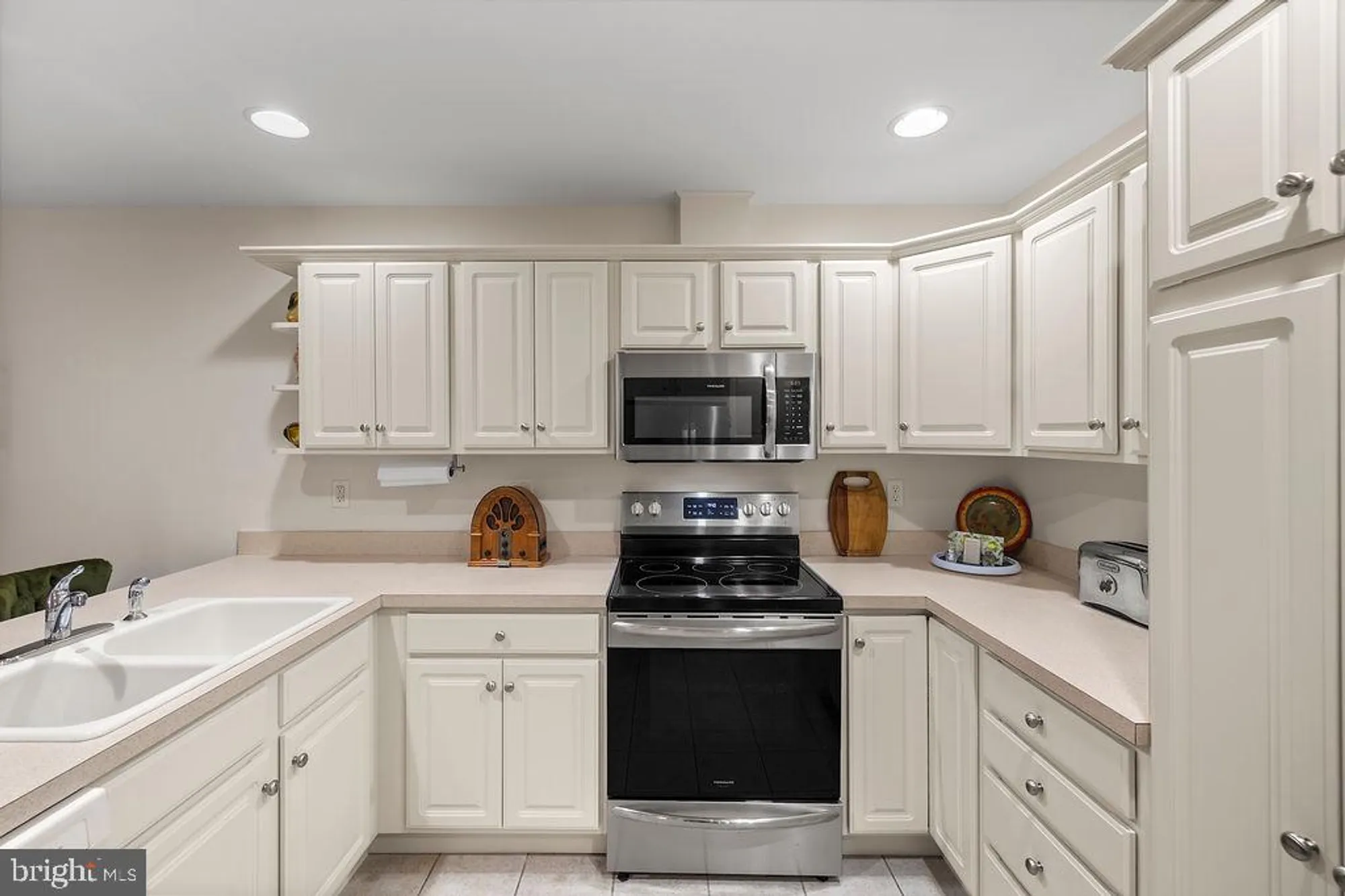 Property Slideshow image 12 of 50 | 3891 alfalfa ln, Fayetteville, PA, 17222