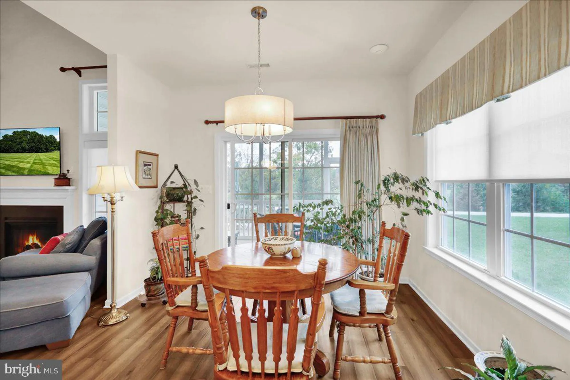 Property Slideshow image 26 of 65 | 122 american way, Downingtown, PA, 19335