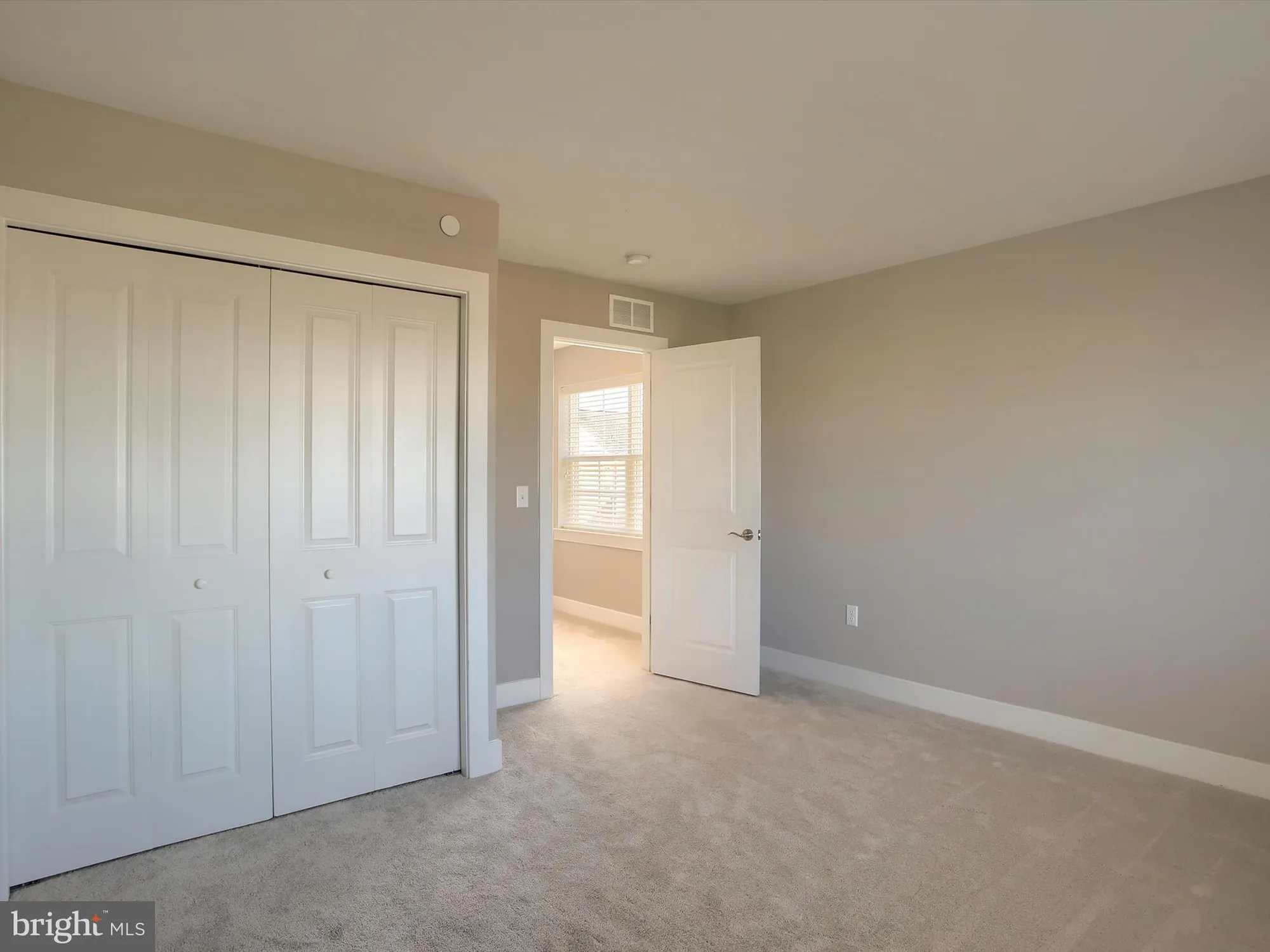 Property Slideshow image 33 of 52 | 787 aurora dr, Mechanicsburg, PA, 17055