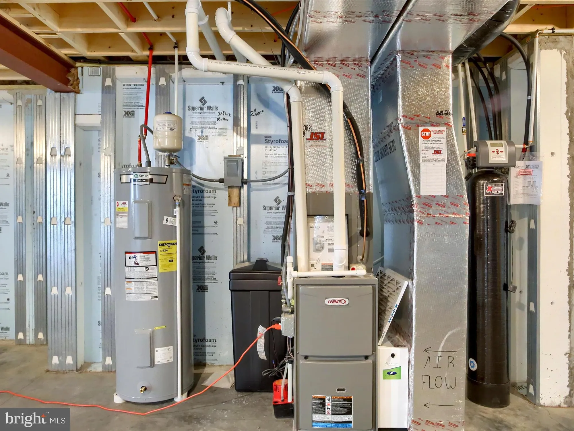 Property Slideshow image 35 of 52 | 787 aurora dr, Mechanicsburg, PA, 17055