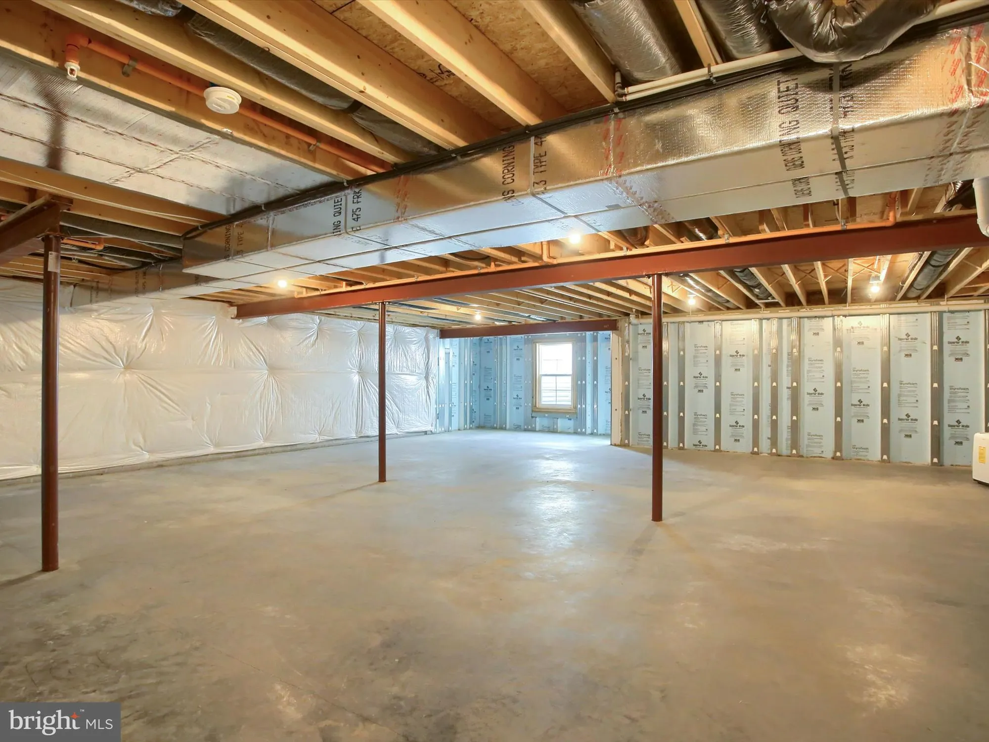 Property Slideshow image 34 of 52 | 787 aurora dr, Mechanicsburg, PA, 17055