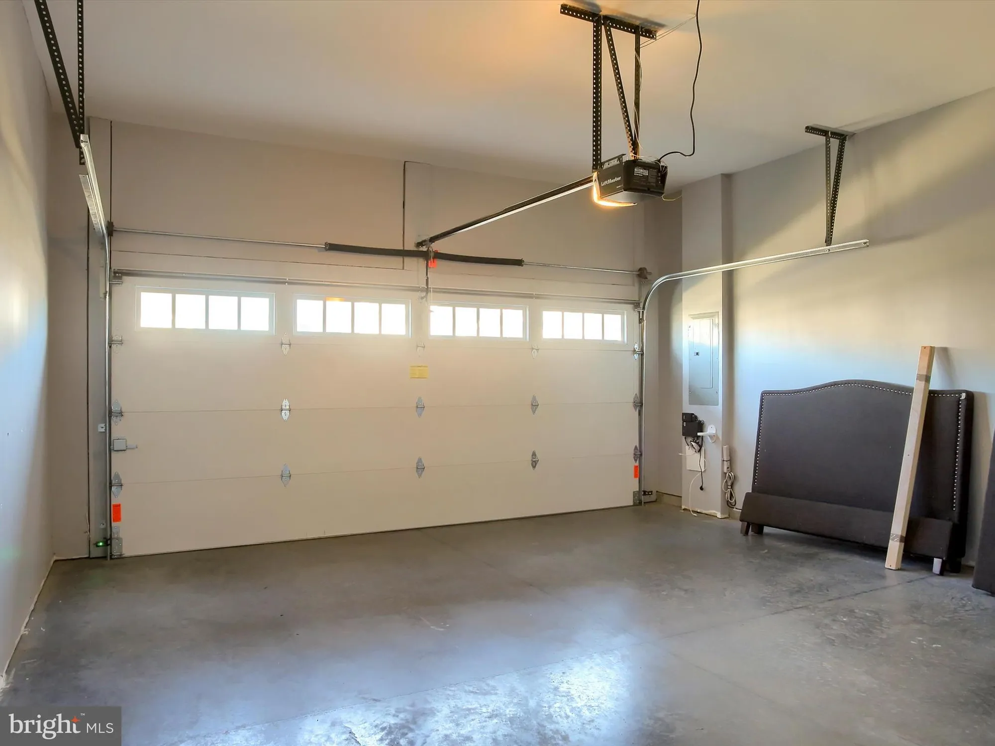 Property Slideshow image 39 of 52 | 787 aurora dr, Mechanicsburg, PA, 17055