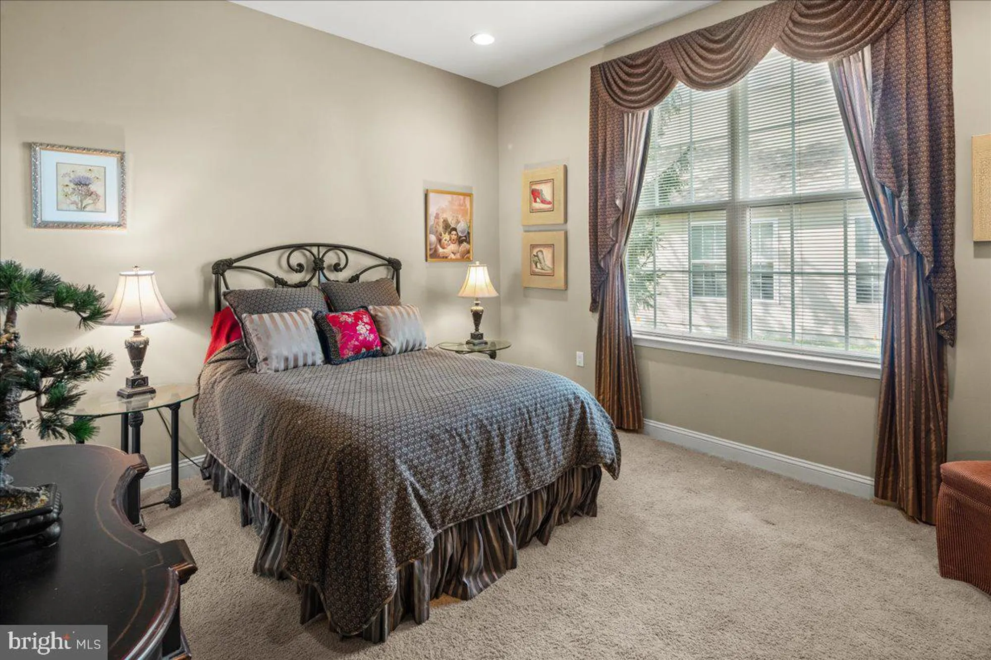 Property Slideshow image 22 of 68 | 9 spring lake ct, Barnegat, NJ, 08005