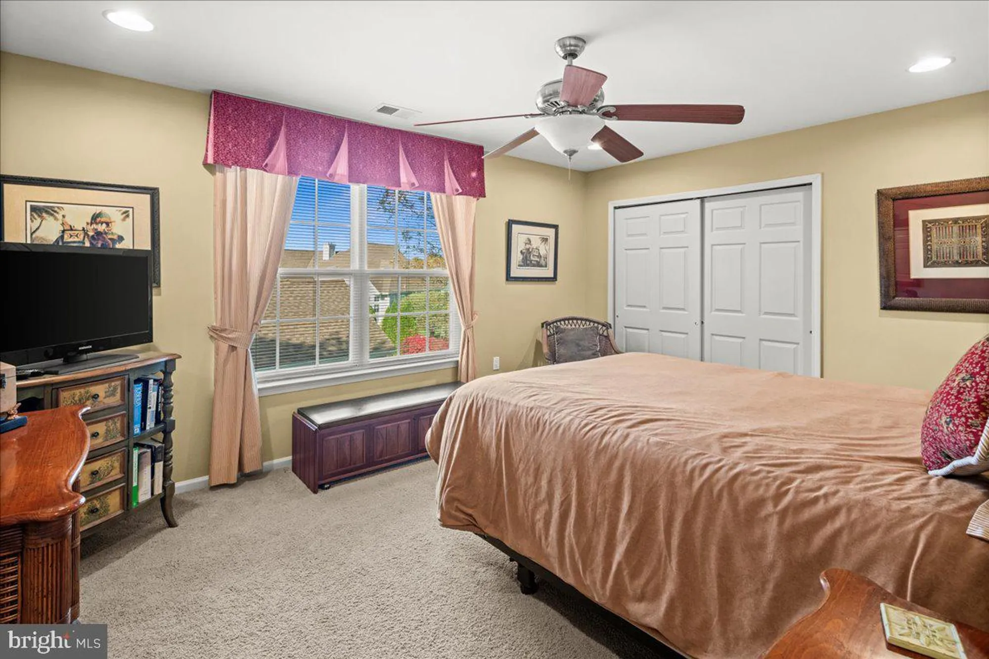 Property Slideshow image 37 of 68 | 9 spring lake ct, Barnegat, NJ, 08005