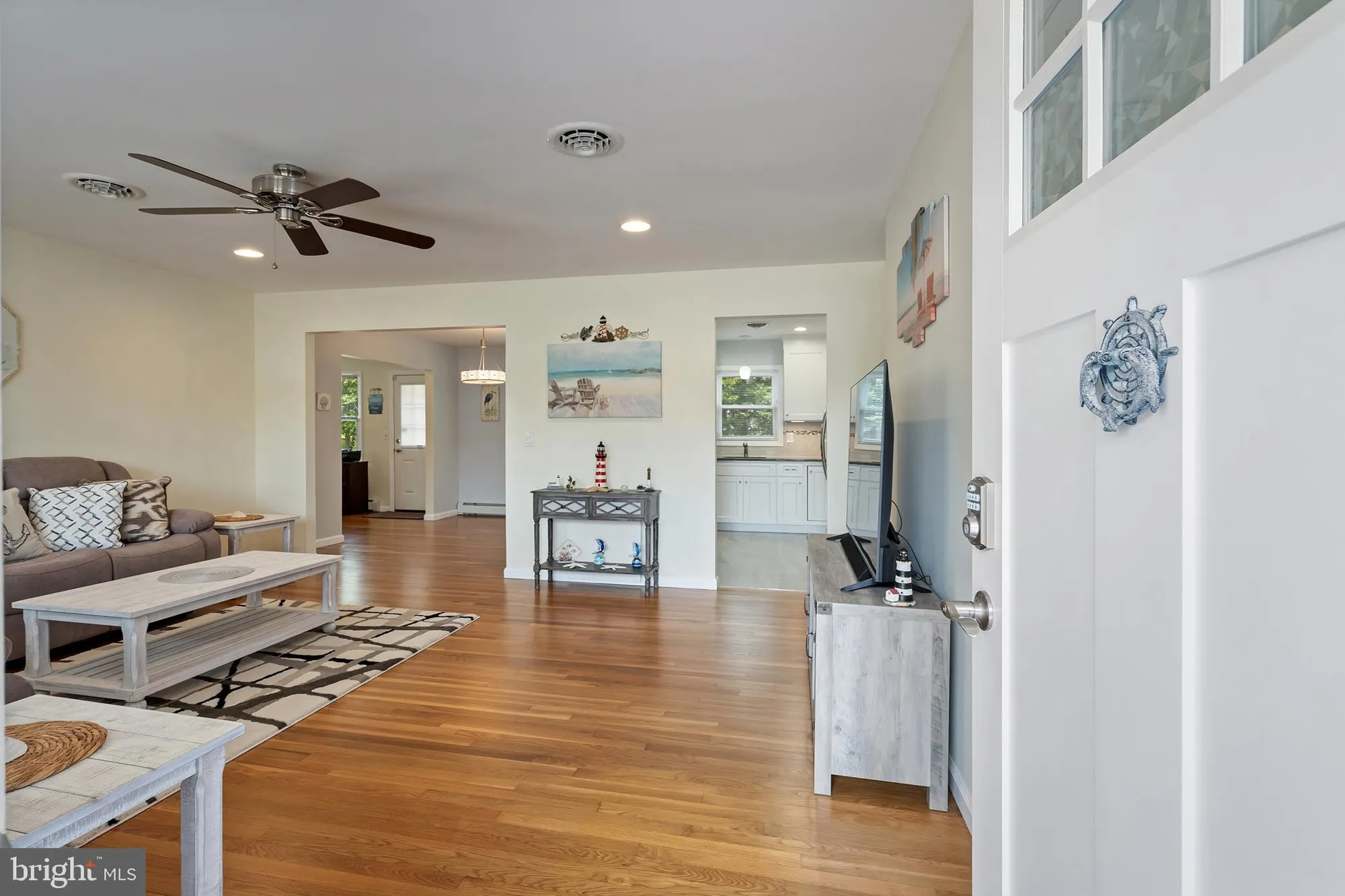 Property Slideshow image 6 of 36 | 90 westbrook dr, Toms River, NJ, 08757