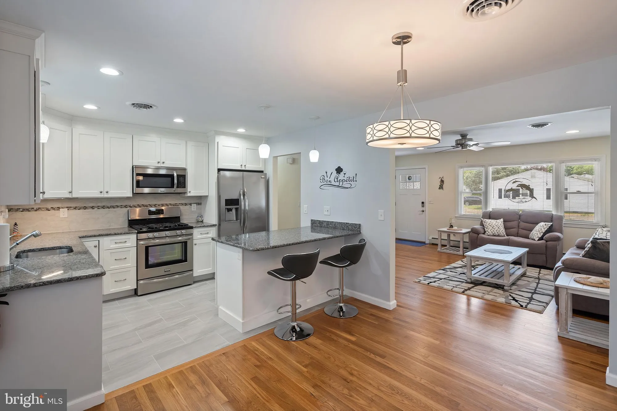 Property Slideshow image 12 of 36 | 90 westbrook dr, Toms River, NJ, 08757