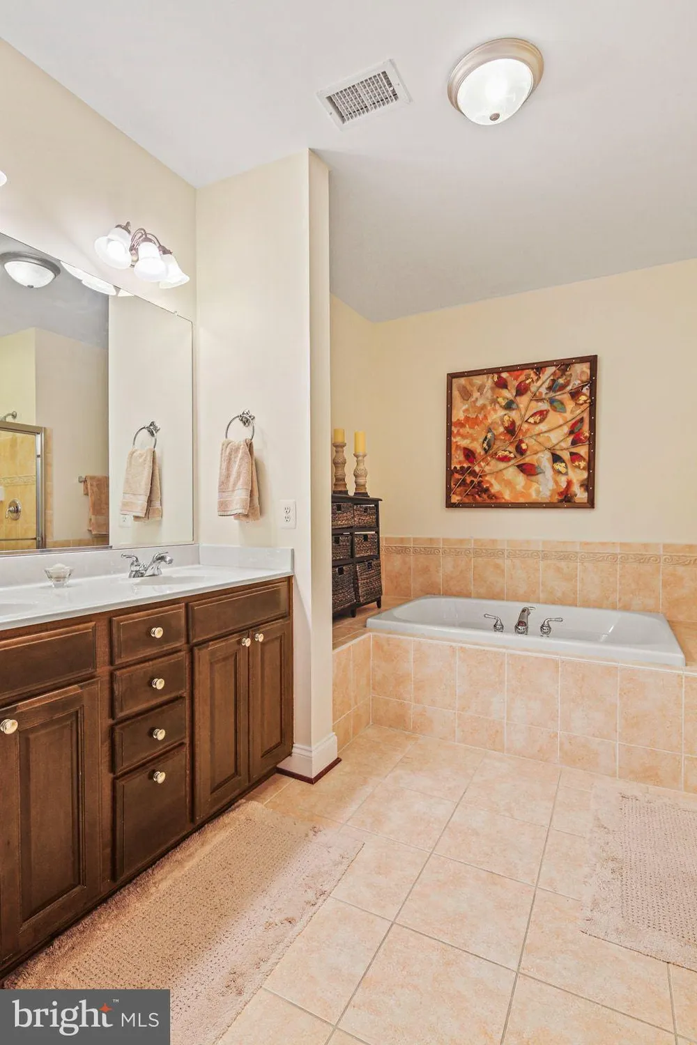 Property Slideshow image 18 of 33 | 8820 shining oceans way unit 207, Columbia, MD, 21045